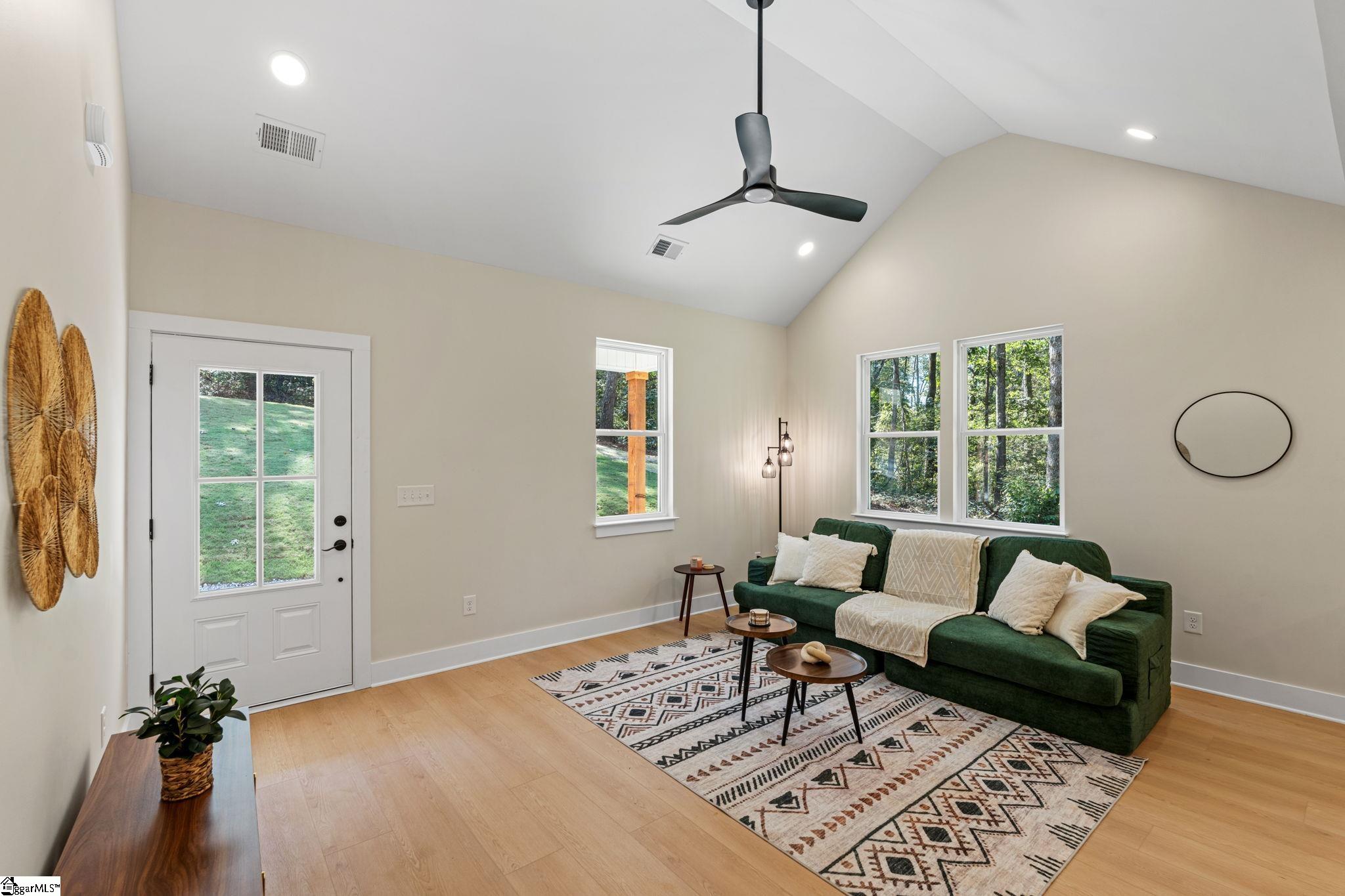 612 Kingswood Drive Westminster, SC 29693