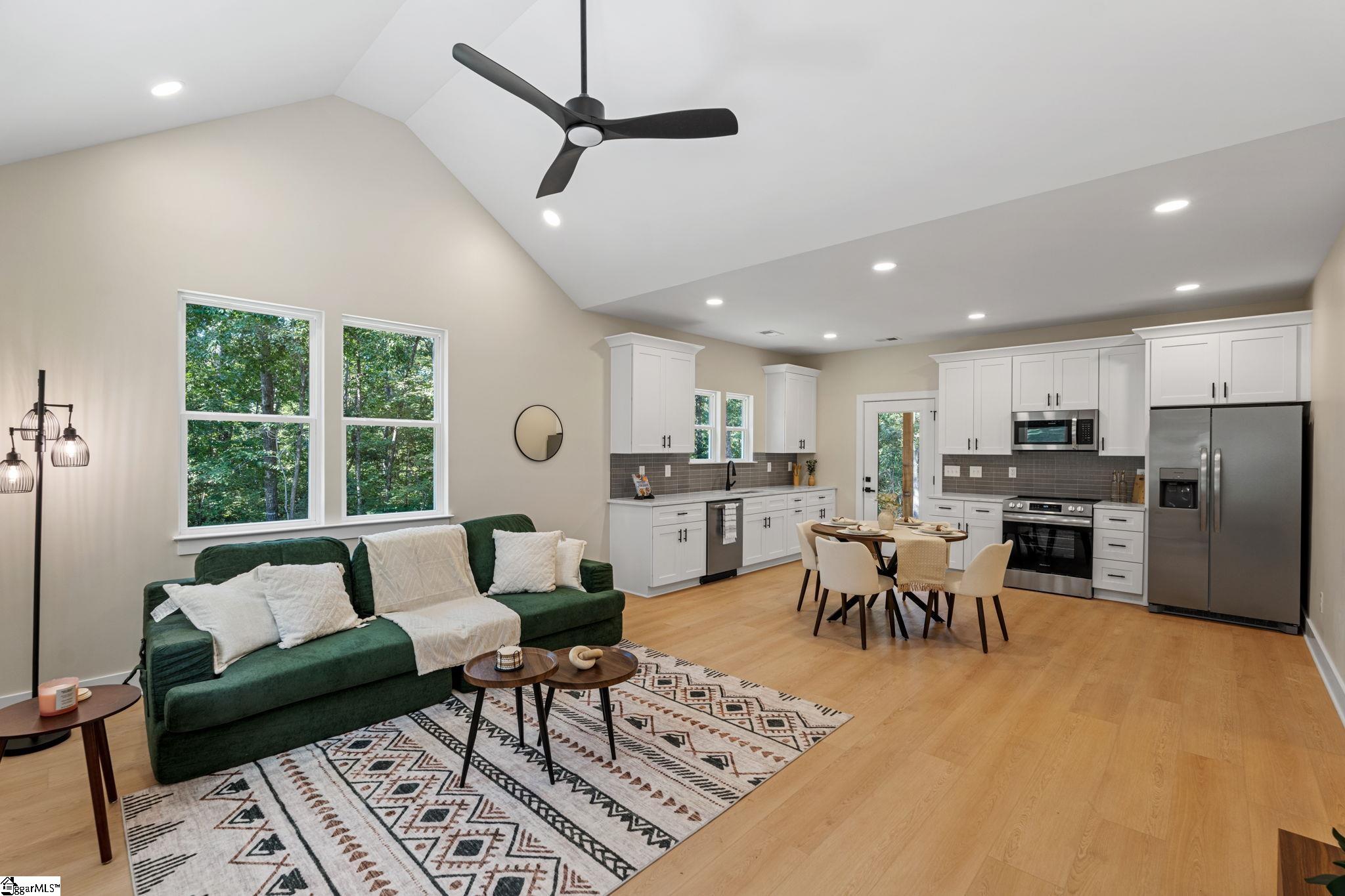 612 Kingswood Drive Westminster, SC 29693