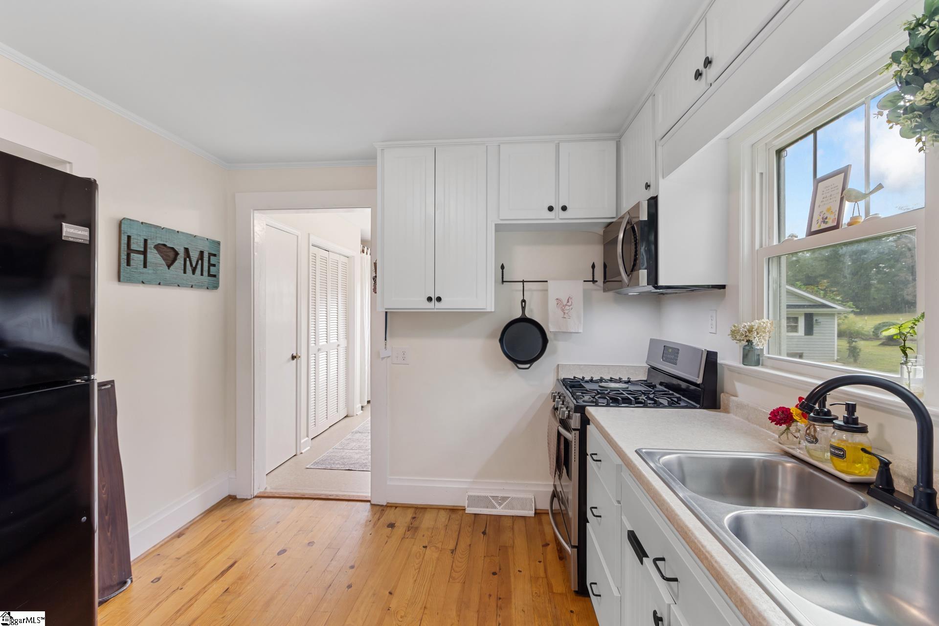 7302 Highway 76 W Laurens, SC 29360