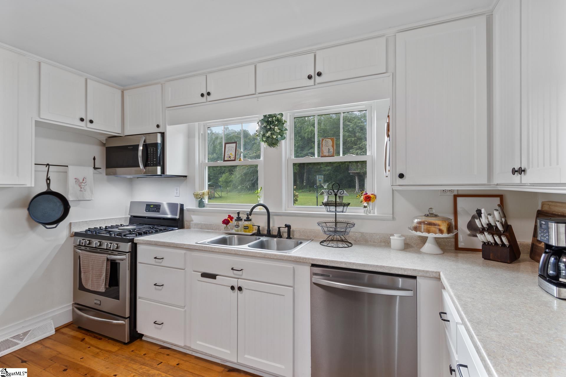 7302 Highway 76 W Laurens, SC 29360