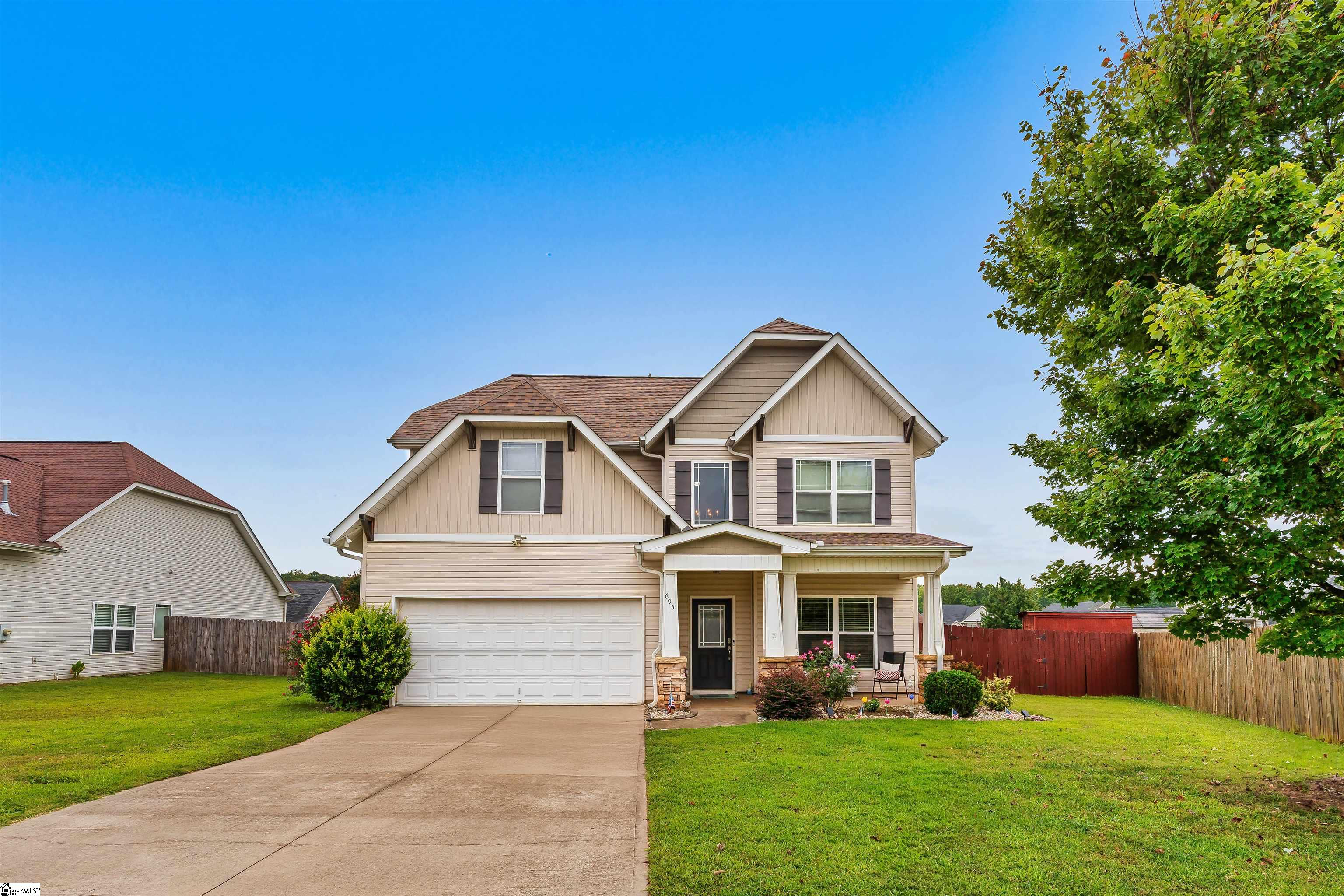 695 Flintrock Drive Boiling Springs, SC 29316