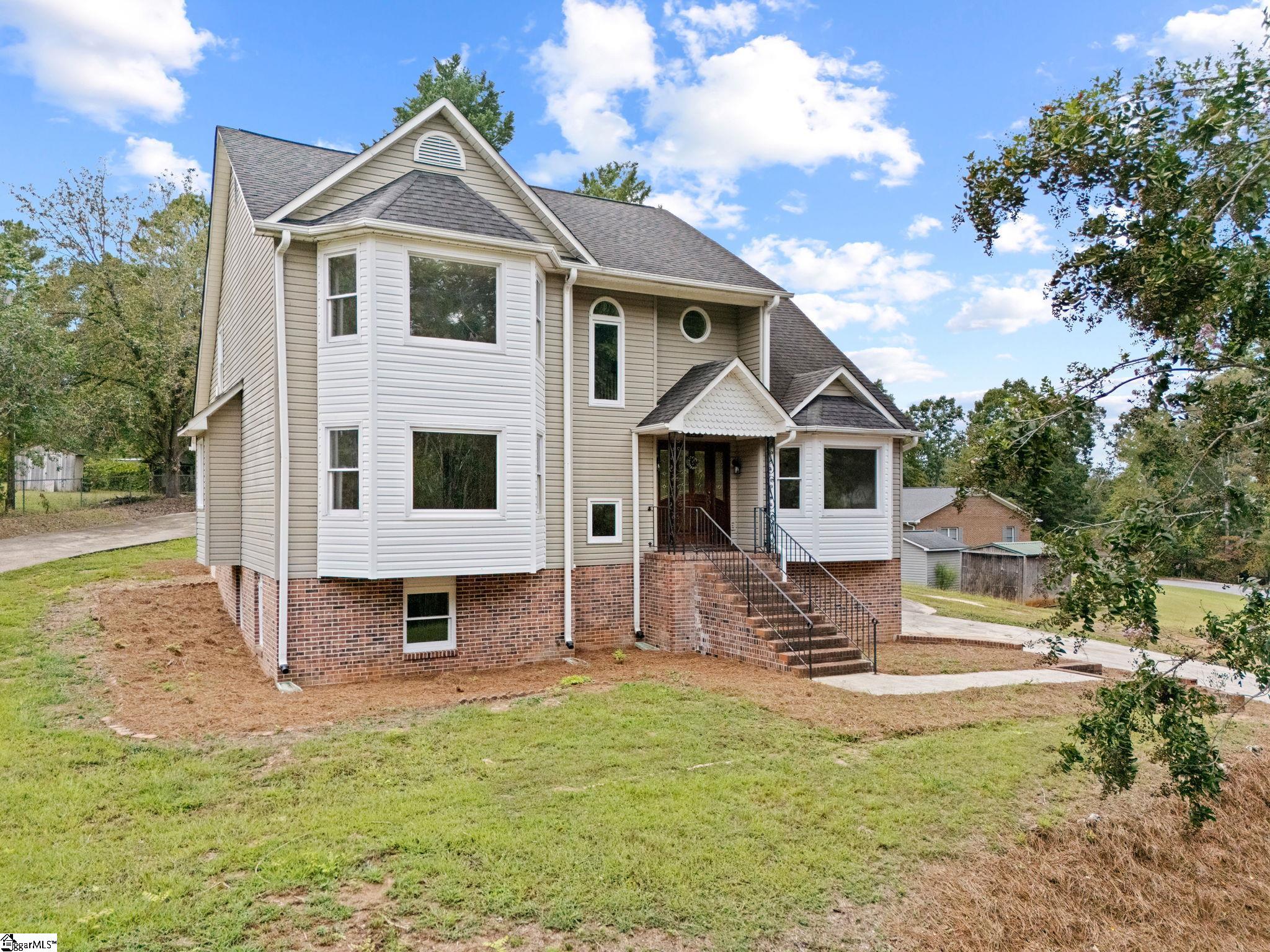 1213 Green Fern Drive Greenville, SC 29611