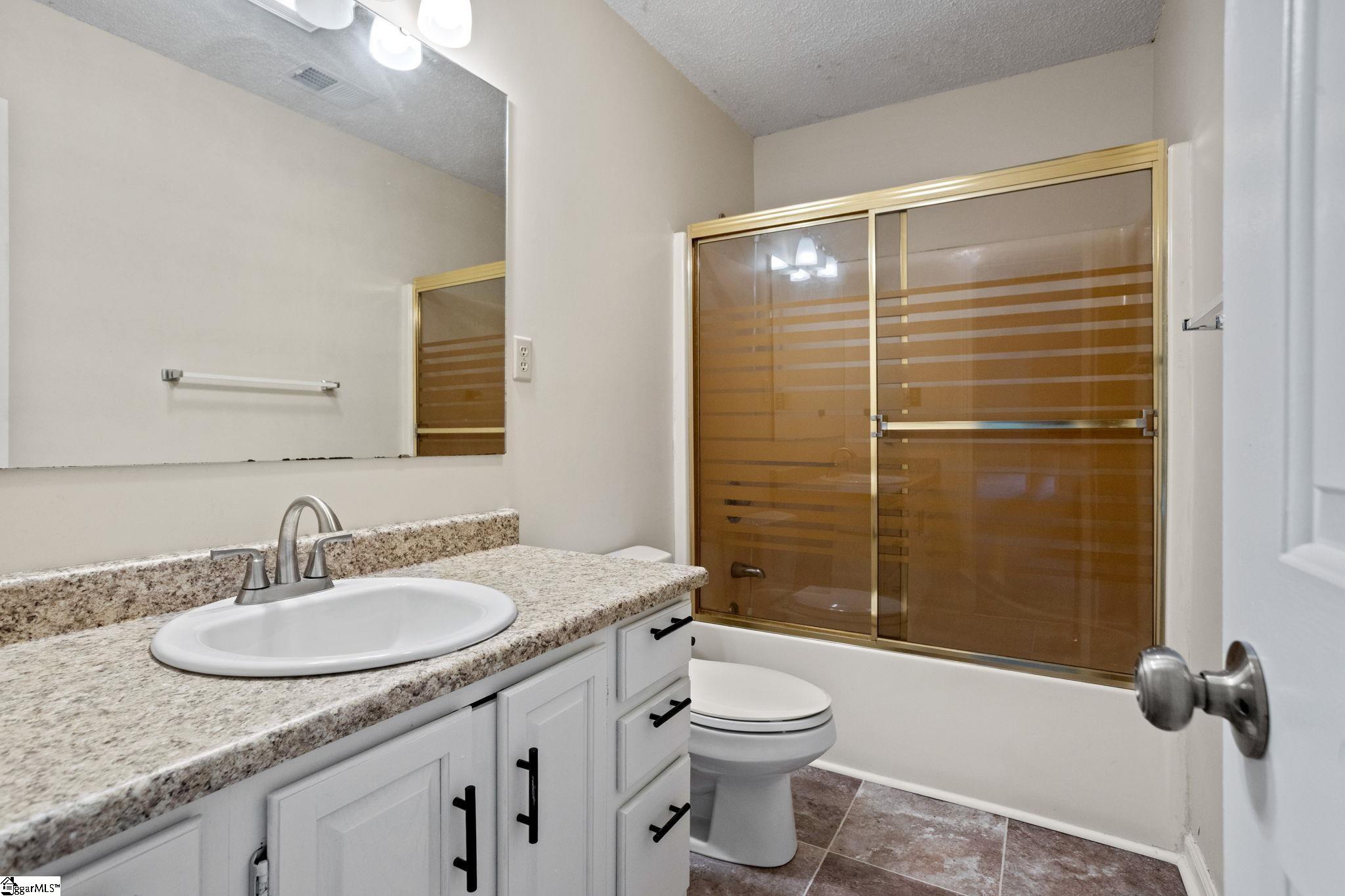 1213 Green Fern Drive Greenville, SC 29611