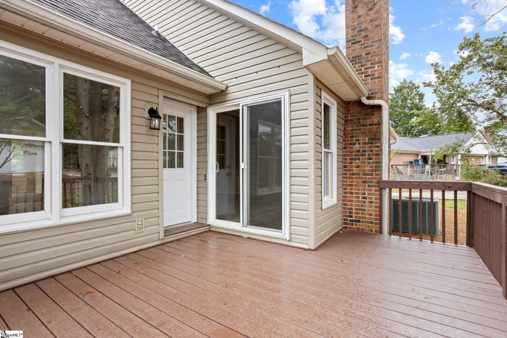 1213 Green Fern Drive Greenville, SC 29611
