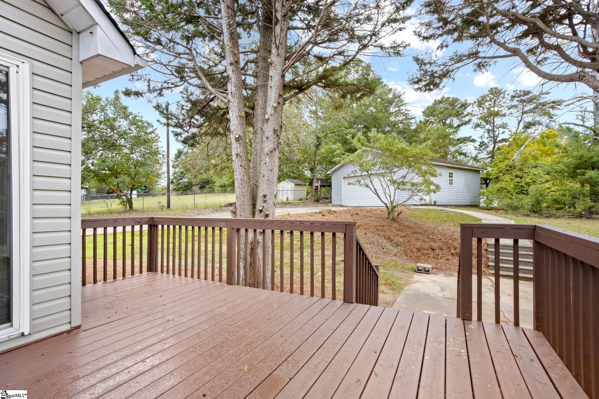 1213 Green Fern Drive Greenville, SC 29611