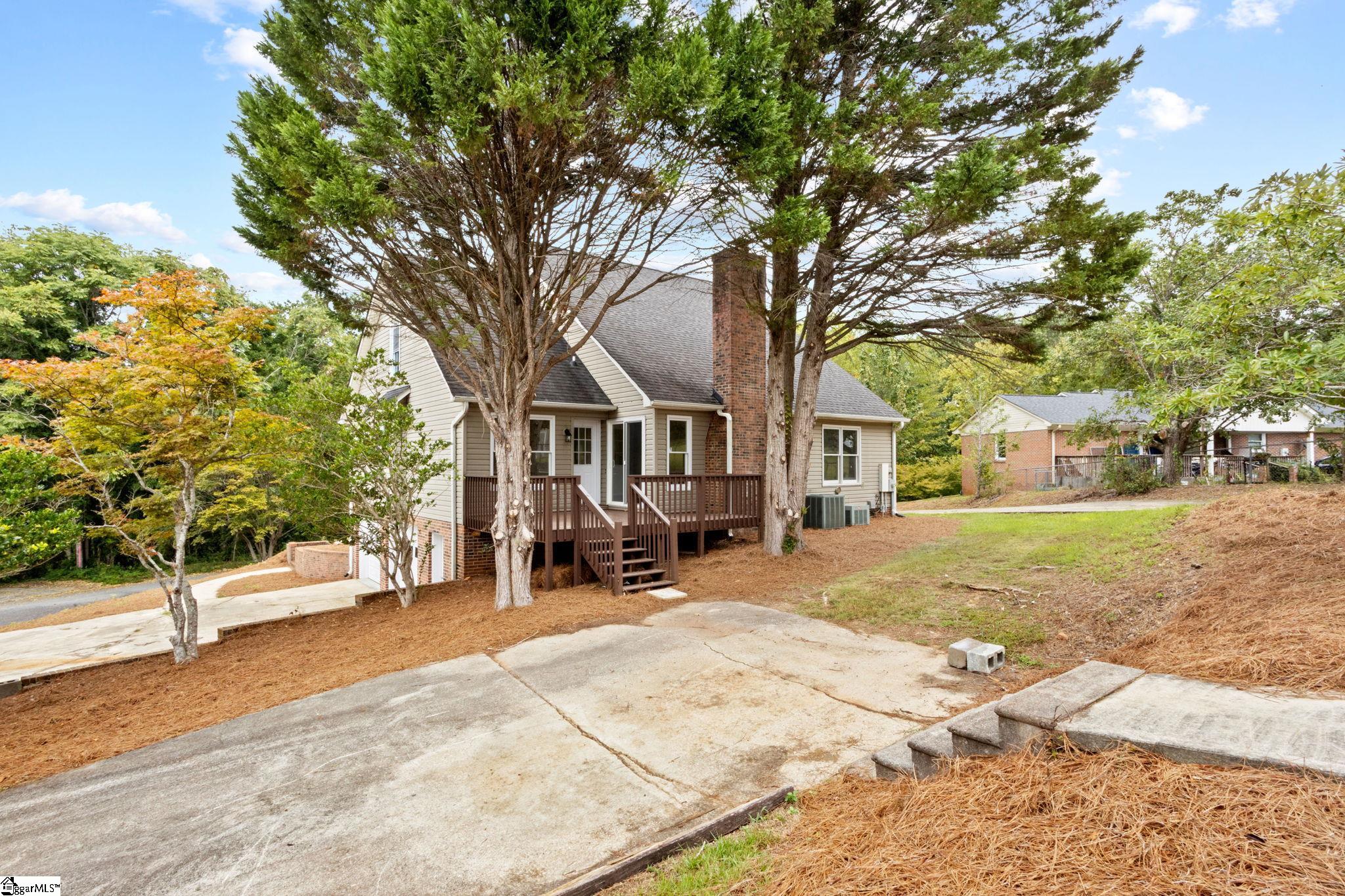1213 Green Fern Drive Greenville, SC 29611