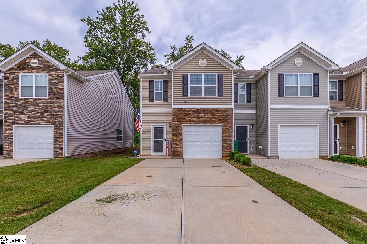 1422 Bella Grace Court Boiling Springs, SC 29316