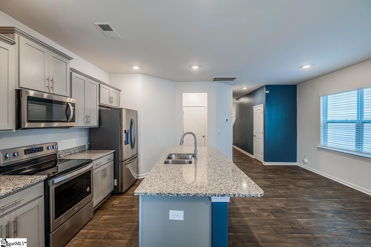 1422 Bella Grace Court Boiling Springs, SC 29316