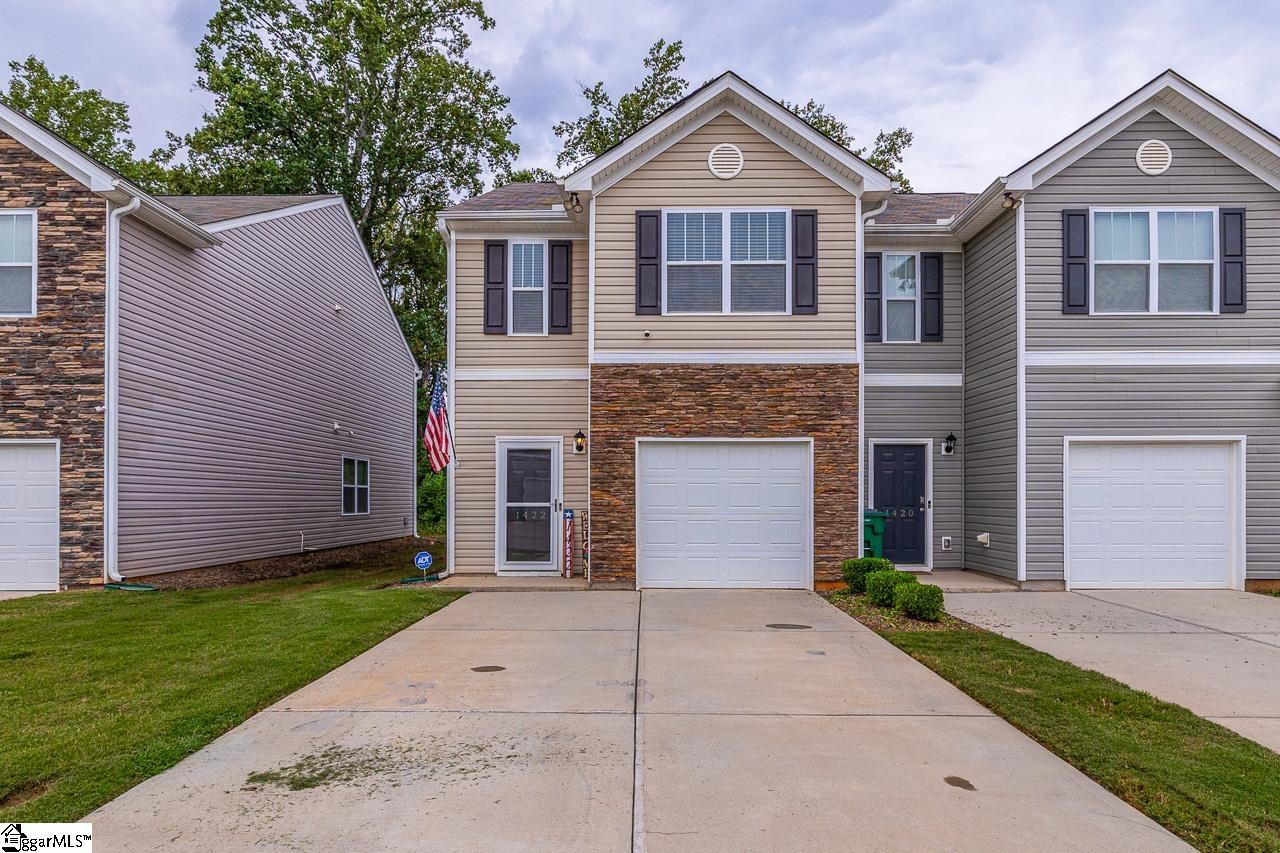 1422 Bella Grace Court Boiling Springs, SC 29316