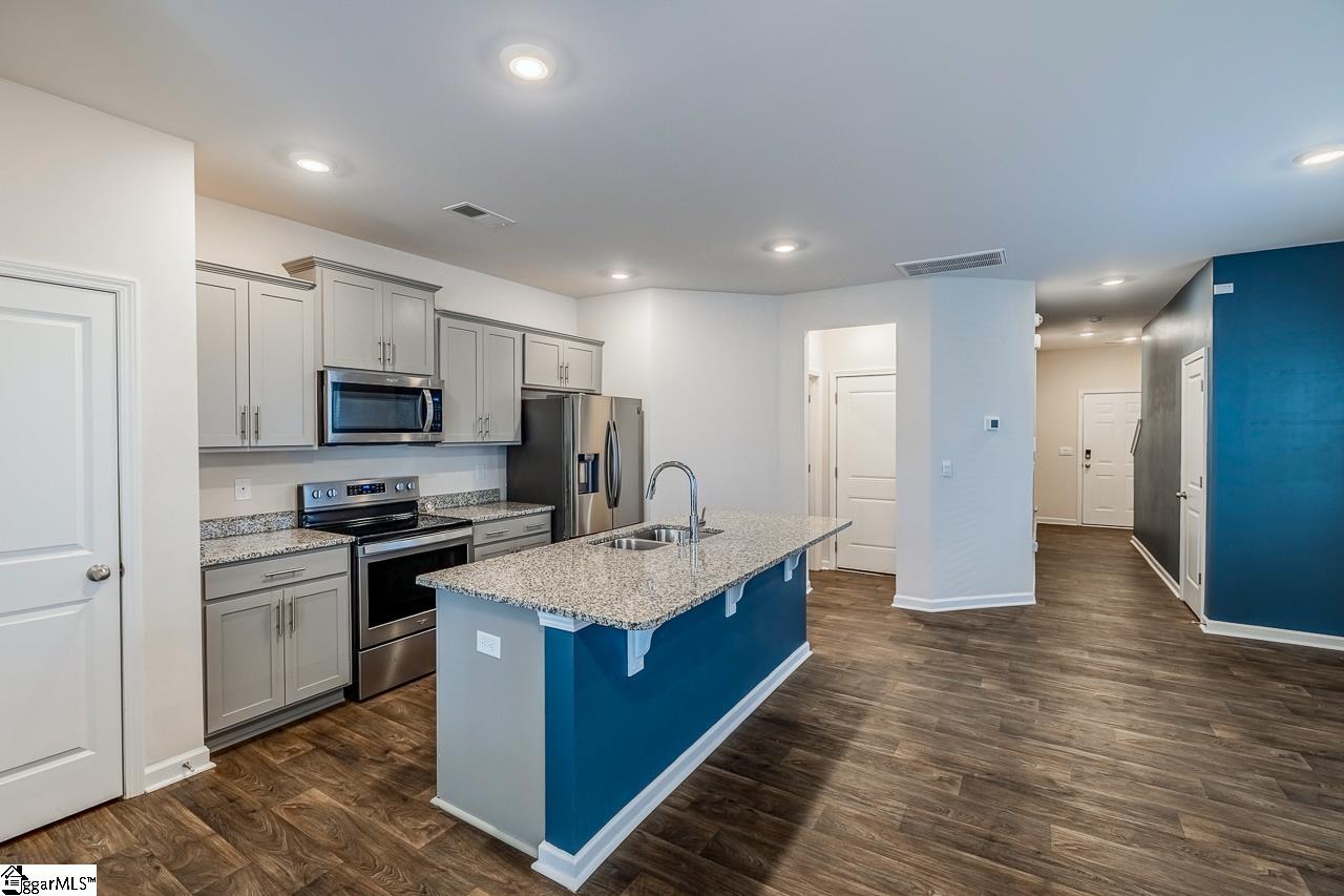 1422 Bella Grace Court Boiling Springs, SC 29316