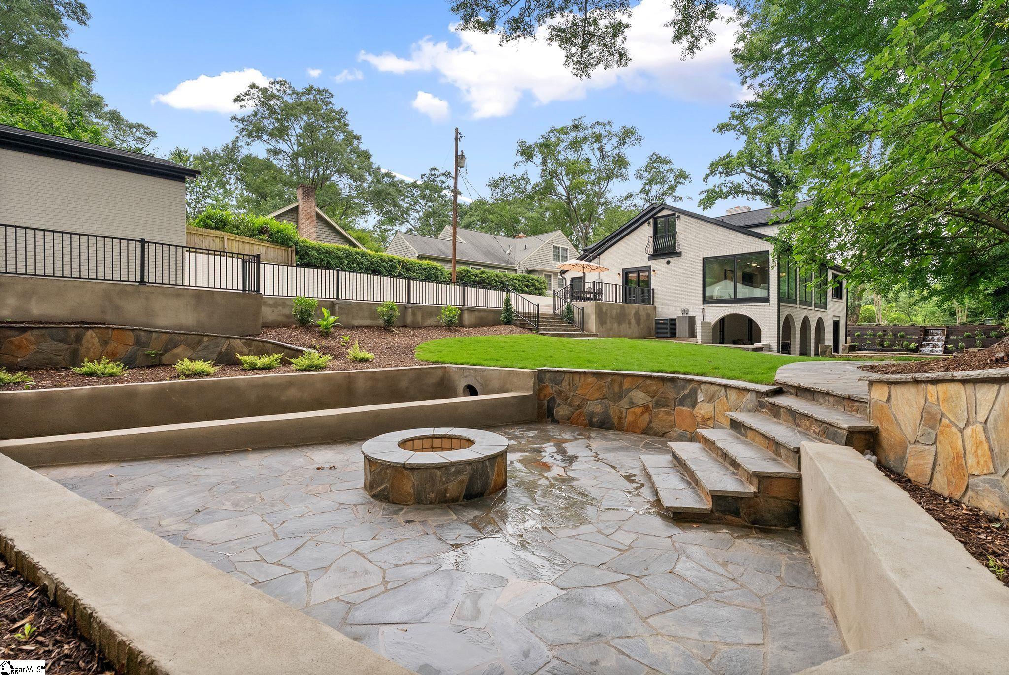 118 Tindal Avenue Greenville, SC 29605