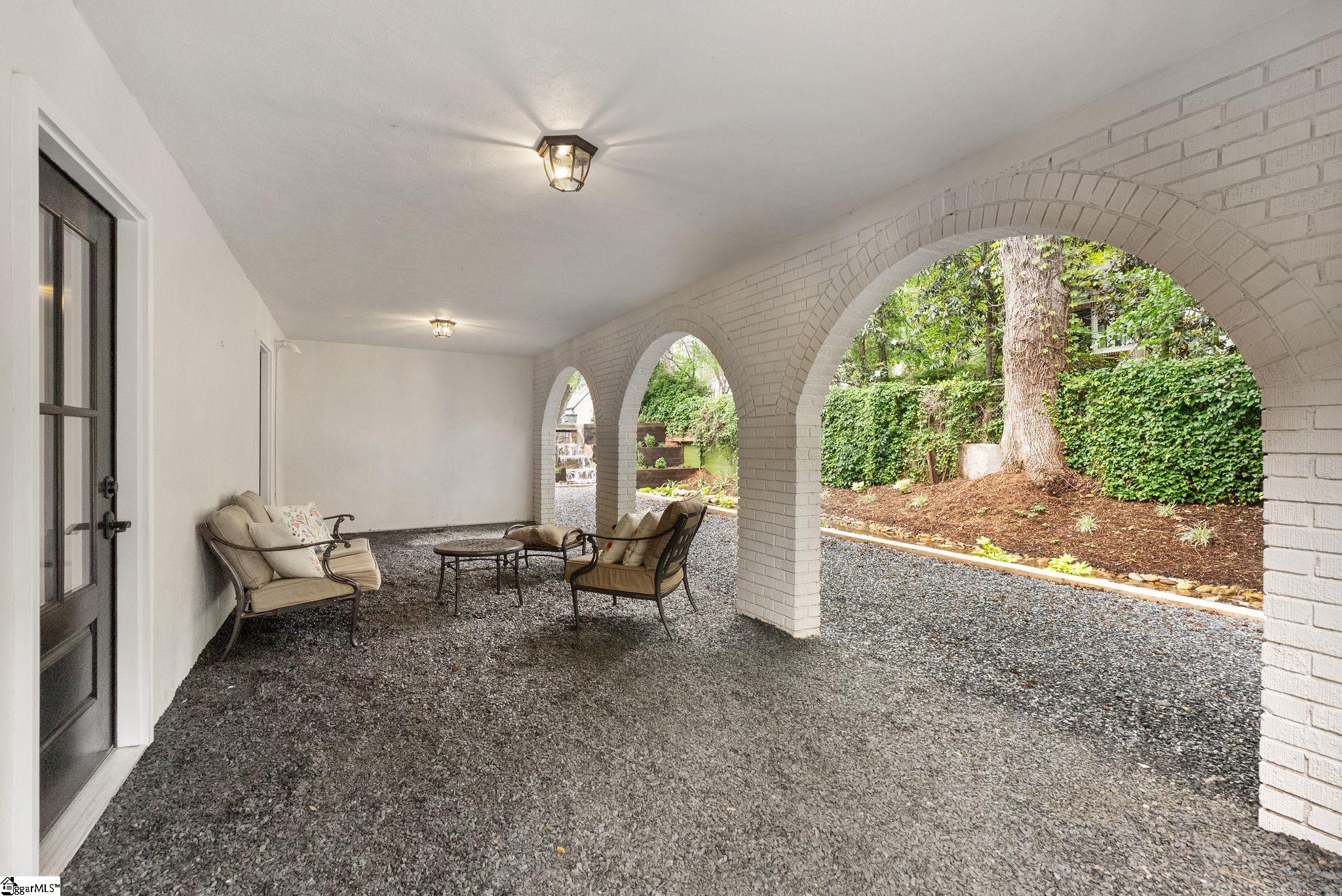 118 Tindal Avenue Greenville, SC 29605
