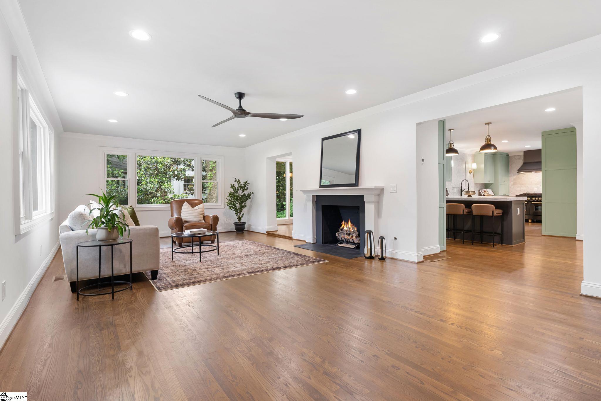 118 Tindal Avenue Greenville, SC 29605