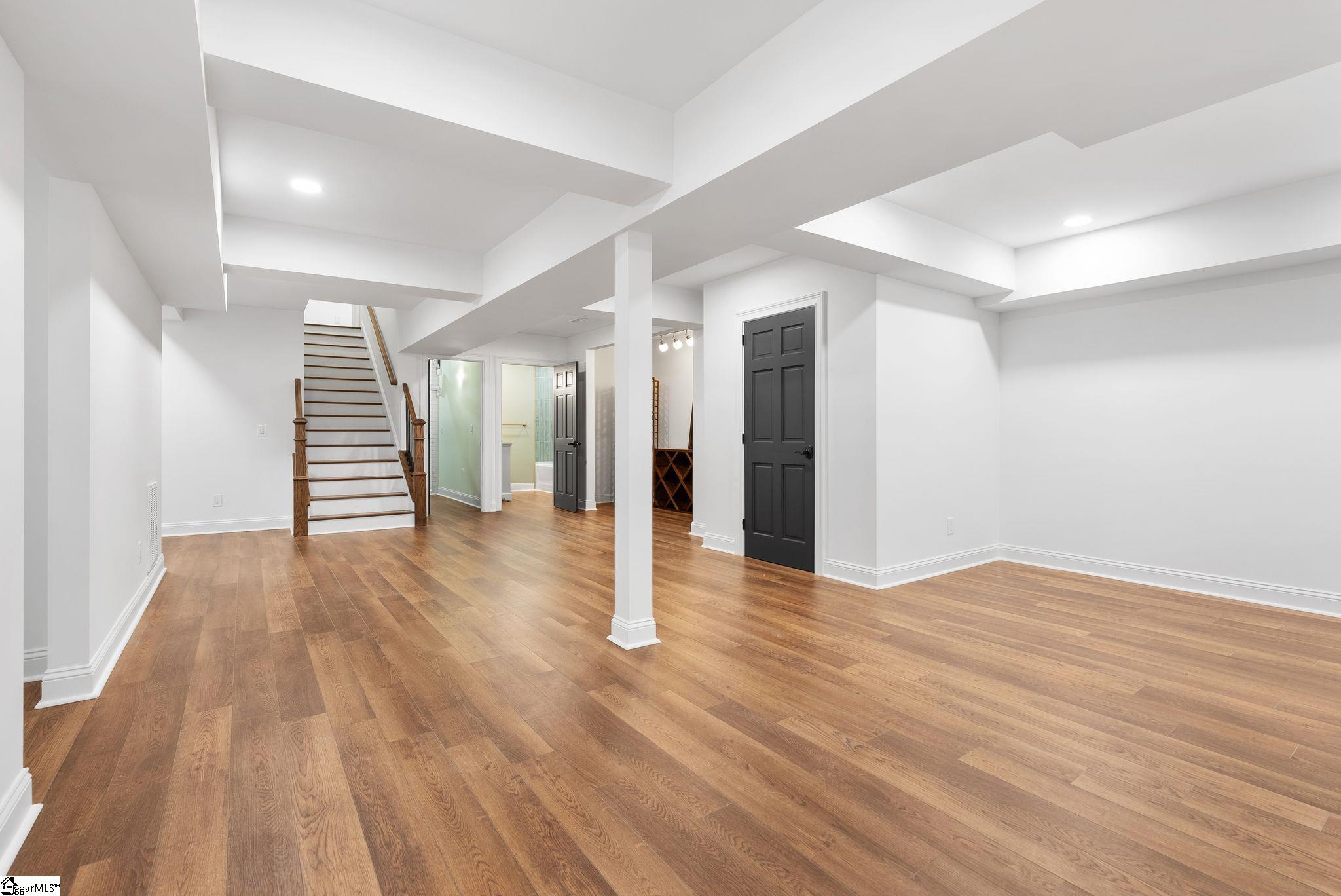 118 Tindal Avenue Greenville, SC 29605