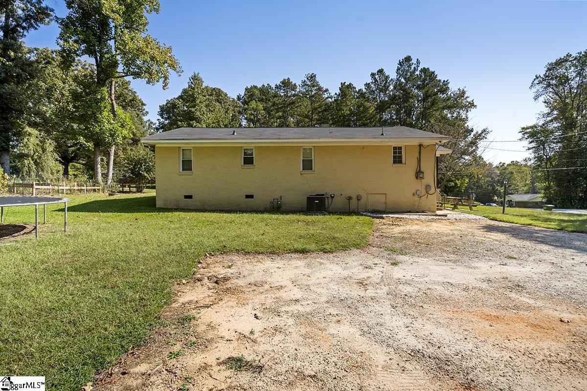 437 Sugar Creek Road Laurens, SC 29360