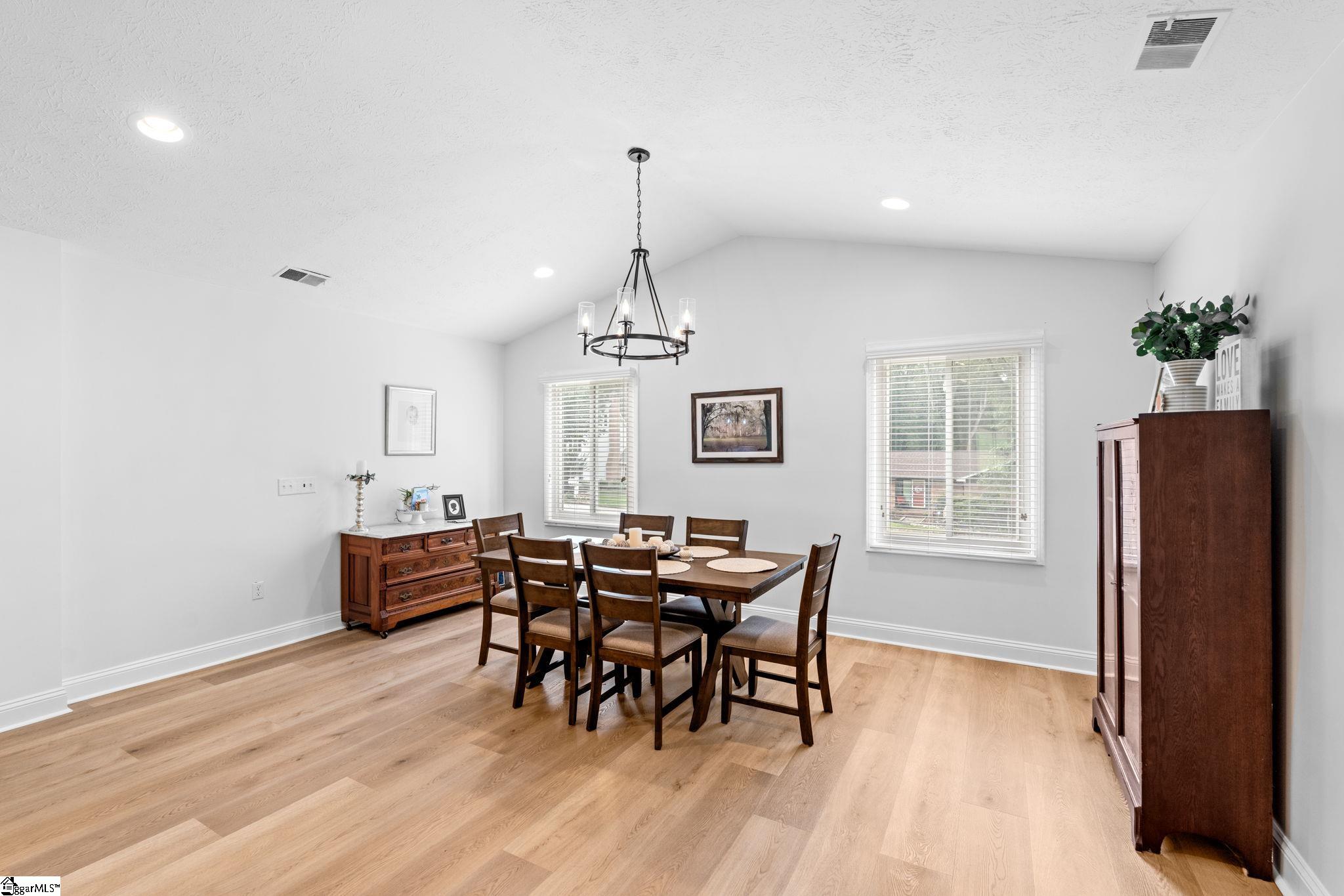 406 Huntington Road Easley, SC 29642