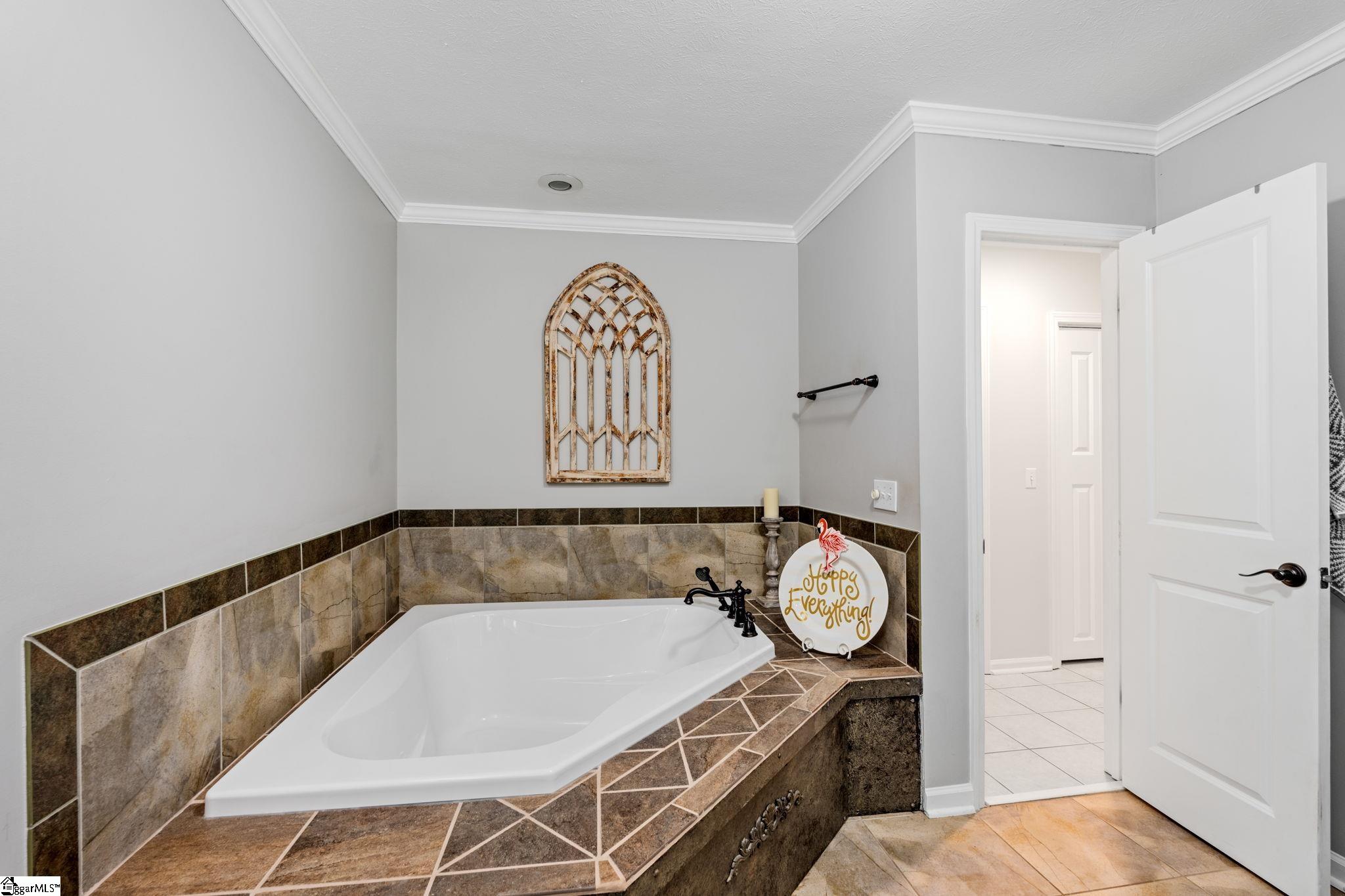 406 Huntington Road Easley, SC 29642