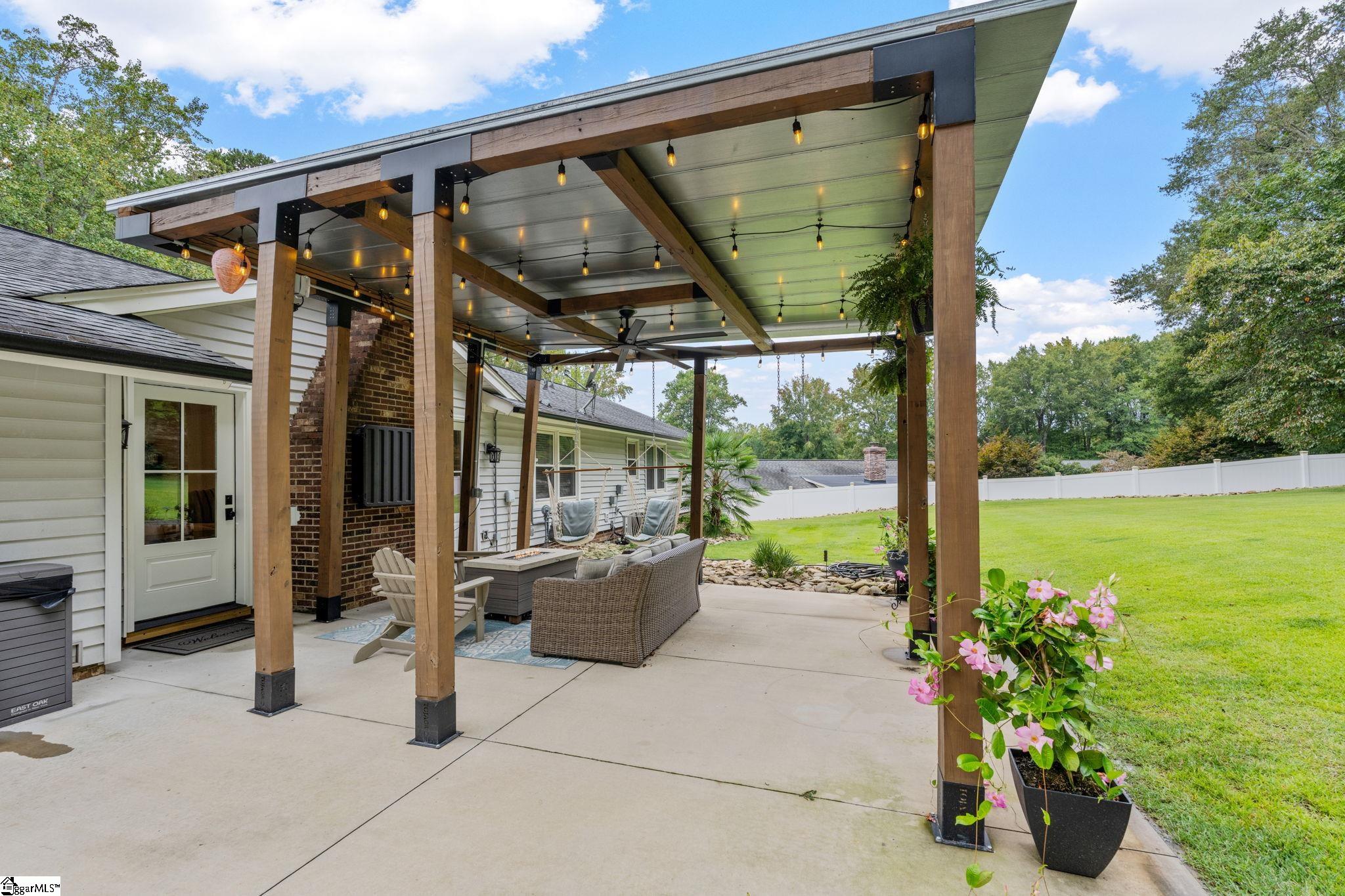 406 Huntington Road Easley, SC 29642