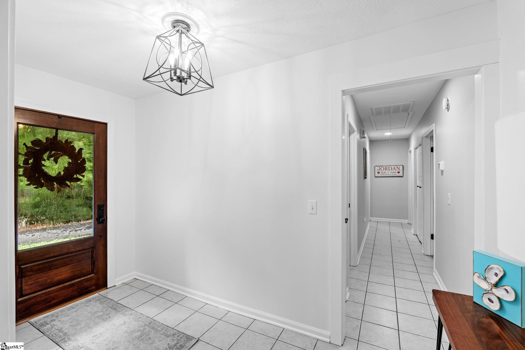 406 Huntington Road Easley, SC 29642