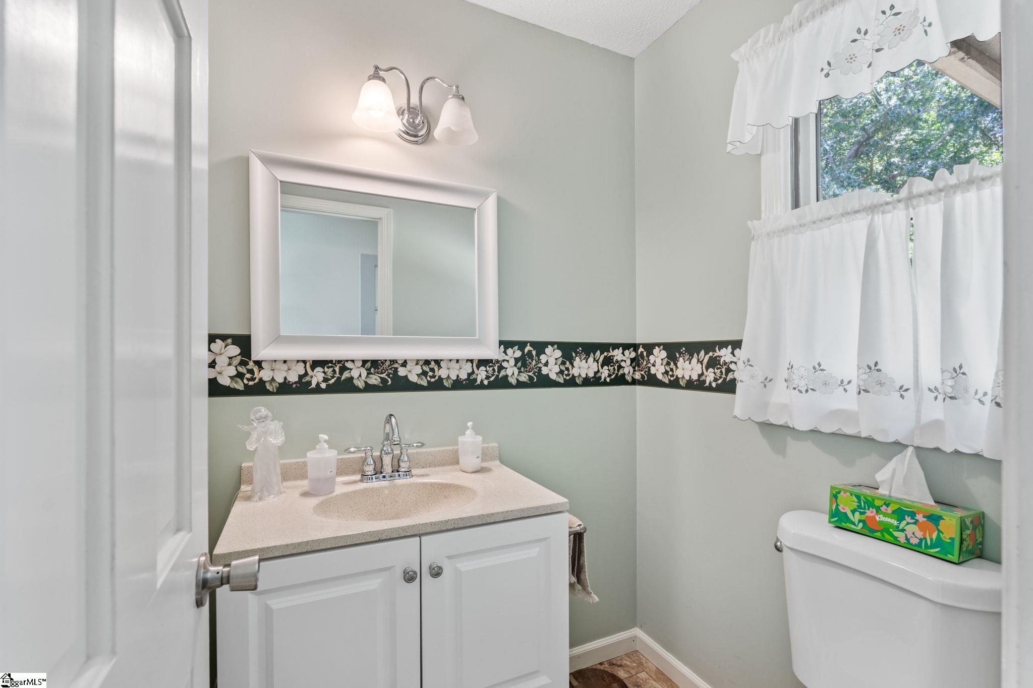211 Cherokee Drive Fair Play, SC 29643