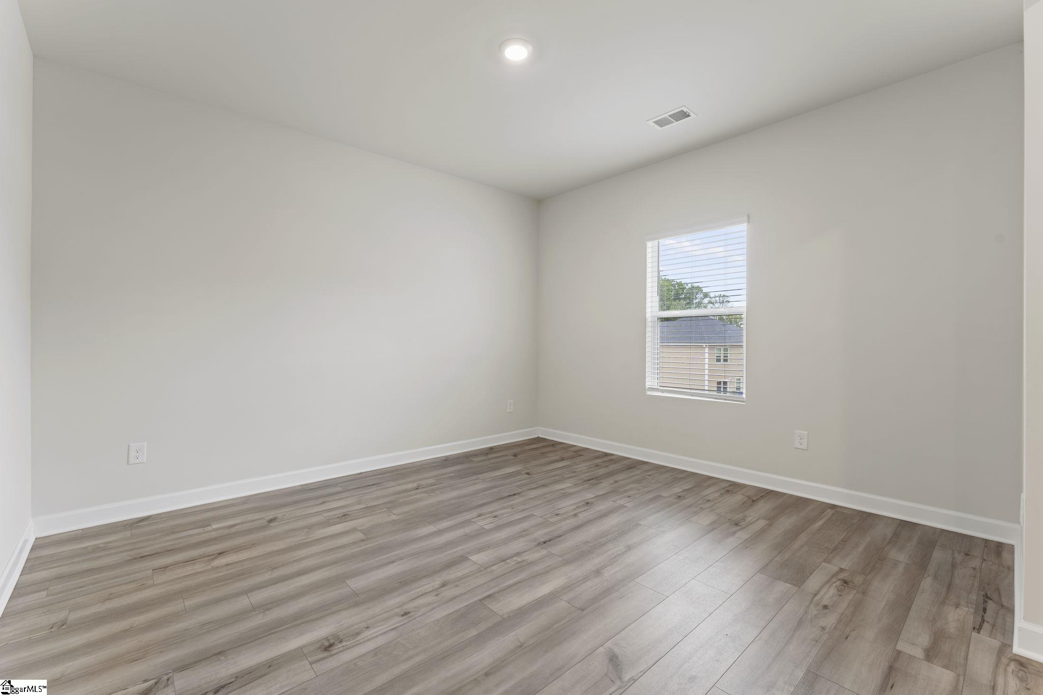 110 Matilda Street Spartanburg, SC 29302
