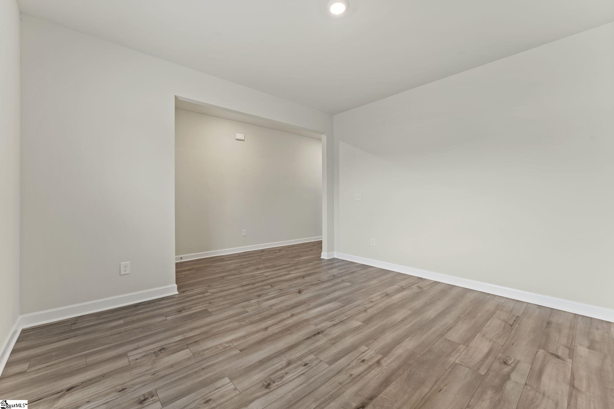 110 Matilda Street Spartanburg, SC 29302