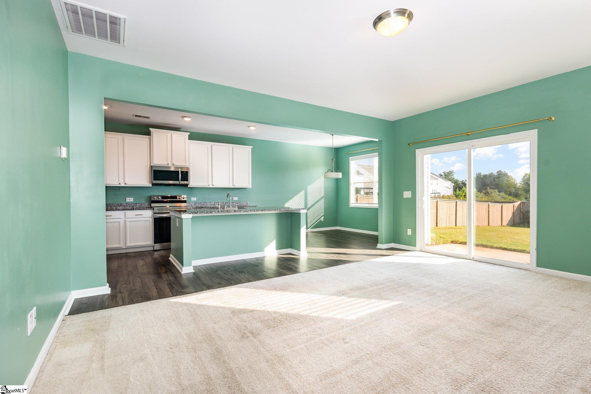 106 Ashborne Lane Simpsonville, SC 29681
