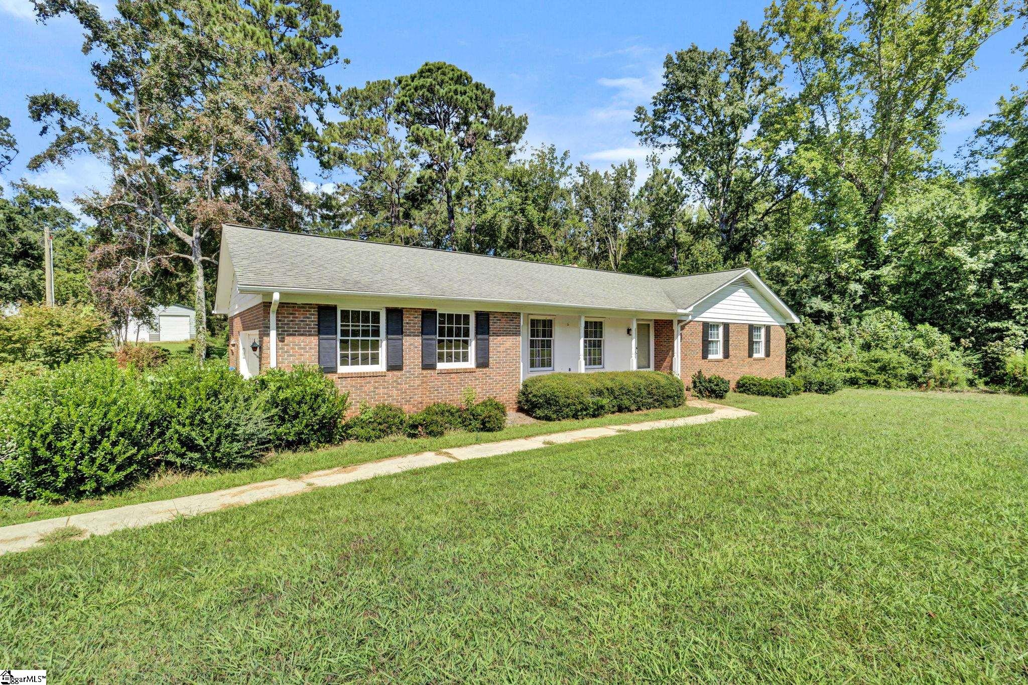 154 Crescent Road Greenwood, SC 29649
