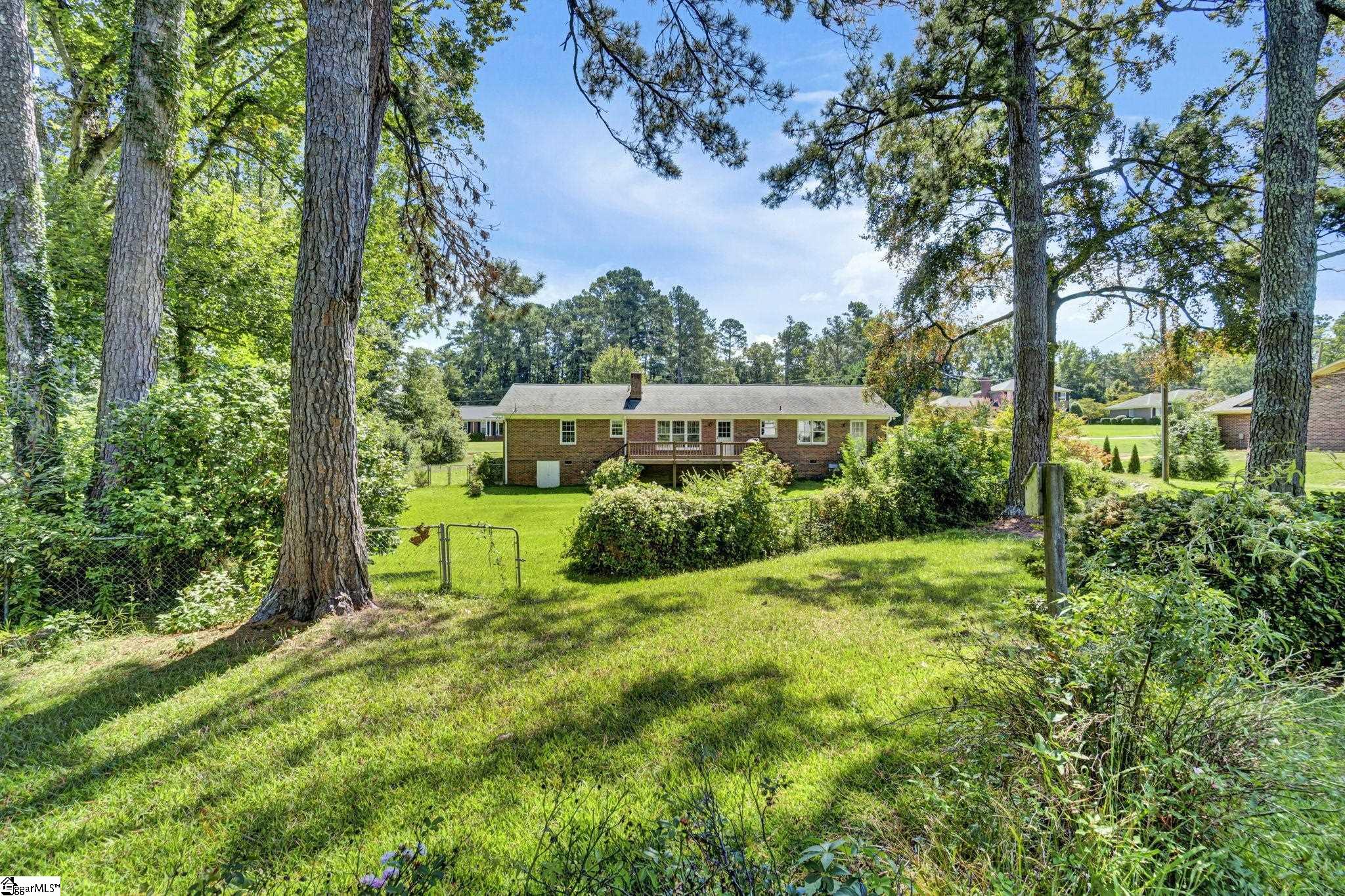 154 Crescent Road Greenwood, SC 29649