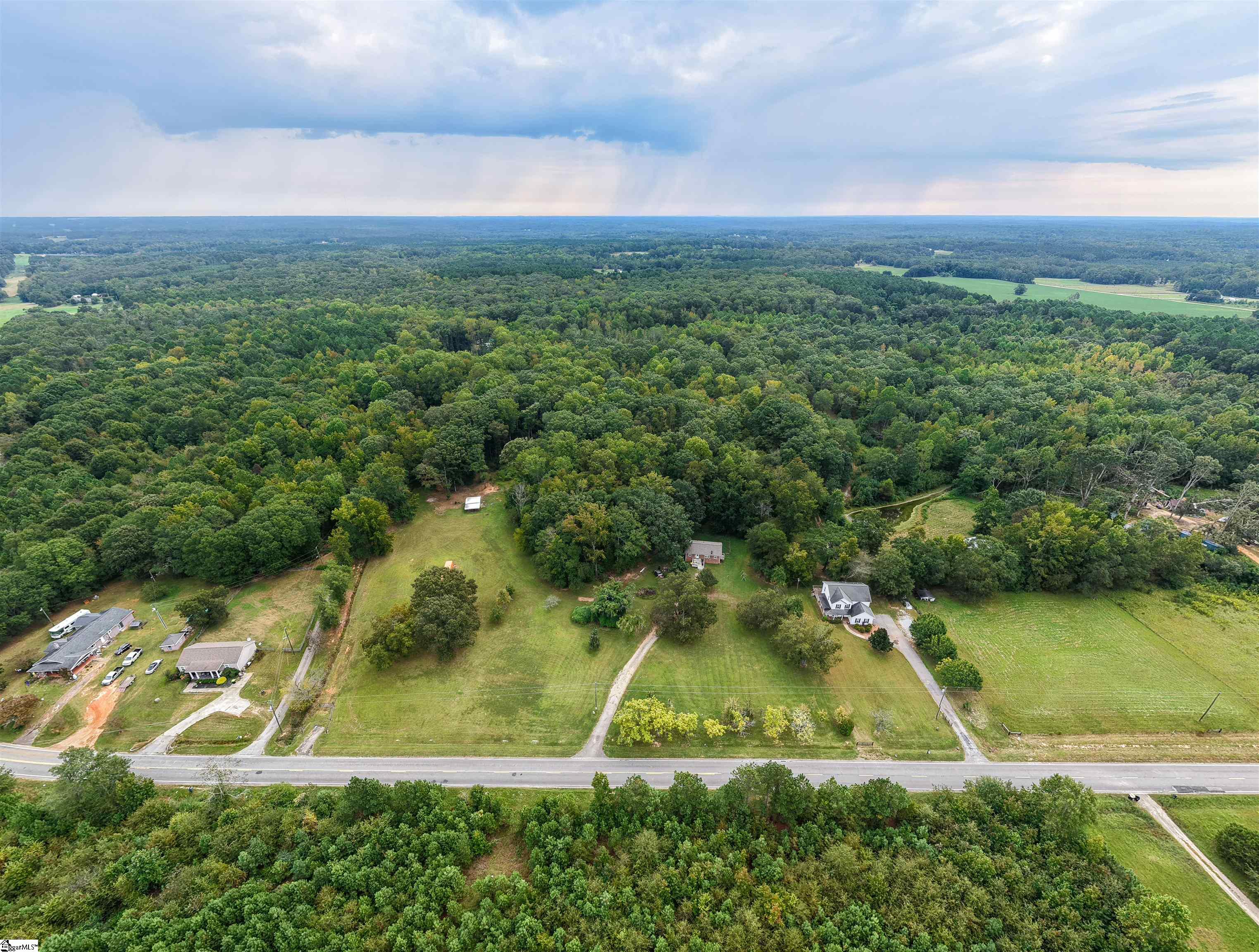 2205 Reedy Fork Road Pelzer, SC 29669