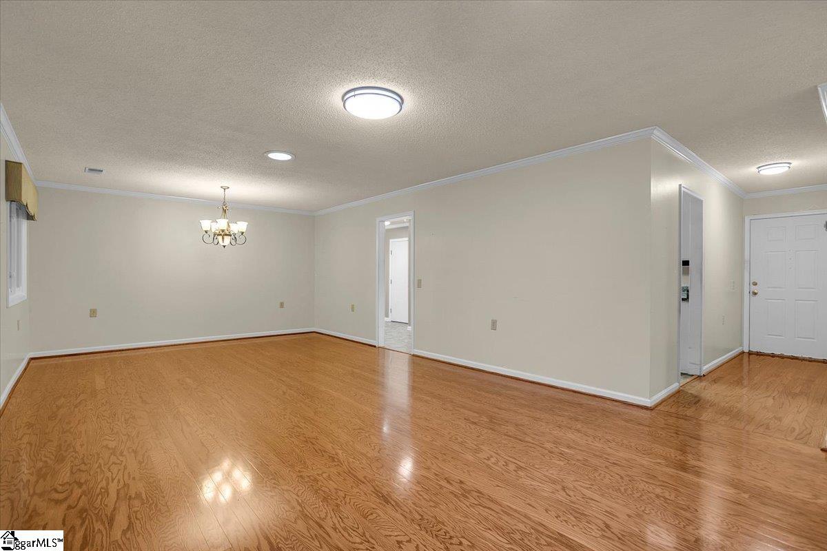 220 Creek Forest Drive Greenville, SC 29615