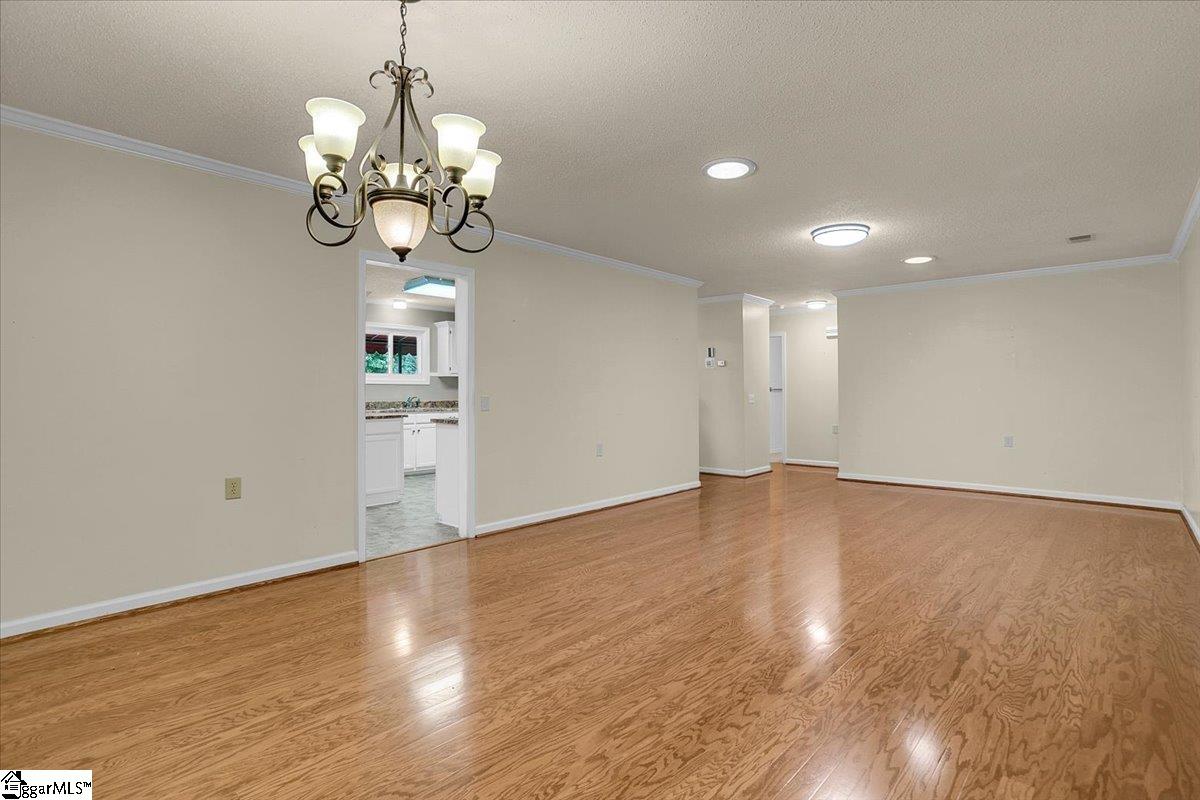 220 Creek Forest Drive Greenville, SC 29615