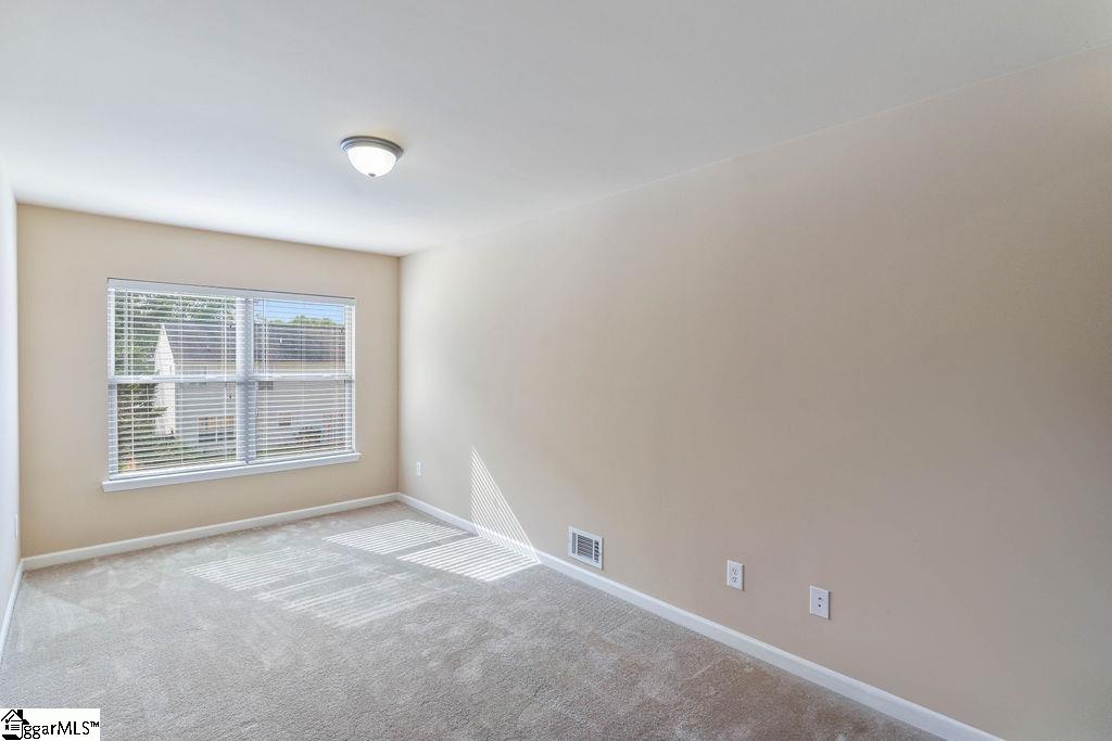 125 Kettle Oak Way Simpsonville, SC 29680