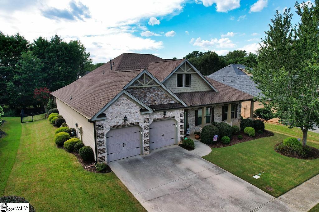 125 Kettle Oak Way Simpsonville, SC 29680