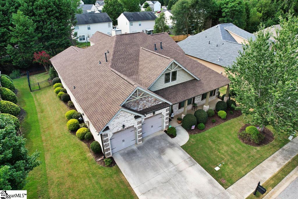 125 Kettle Oak Way Simpsonville, SC 29680
