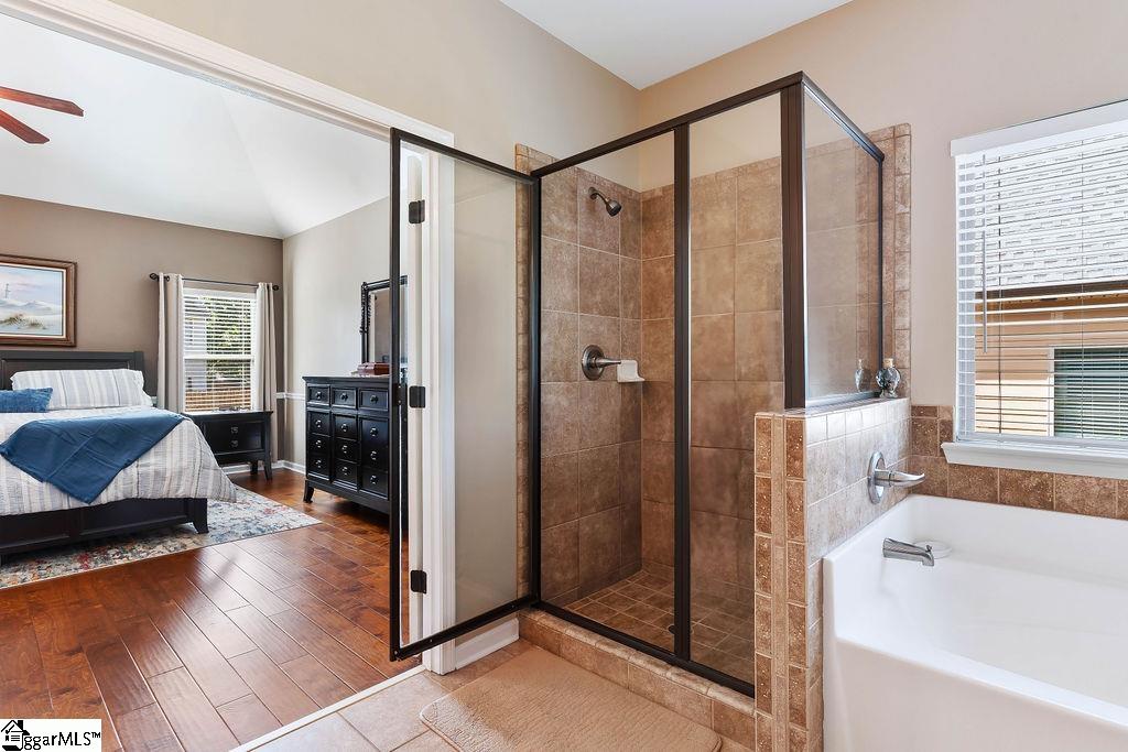 125 Kettle Oak Way Simpsonville, SC 29680