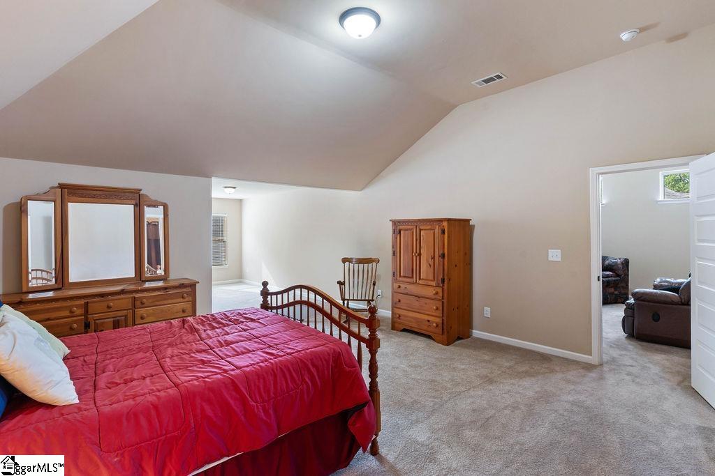 125 Kettle Oak Way Simpsonville, SC 29680