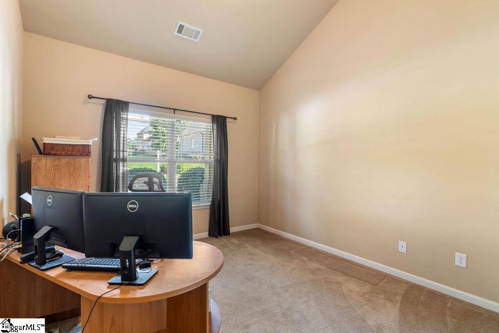 125 Kettle Oak Way Simpsonville, SC 29680