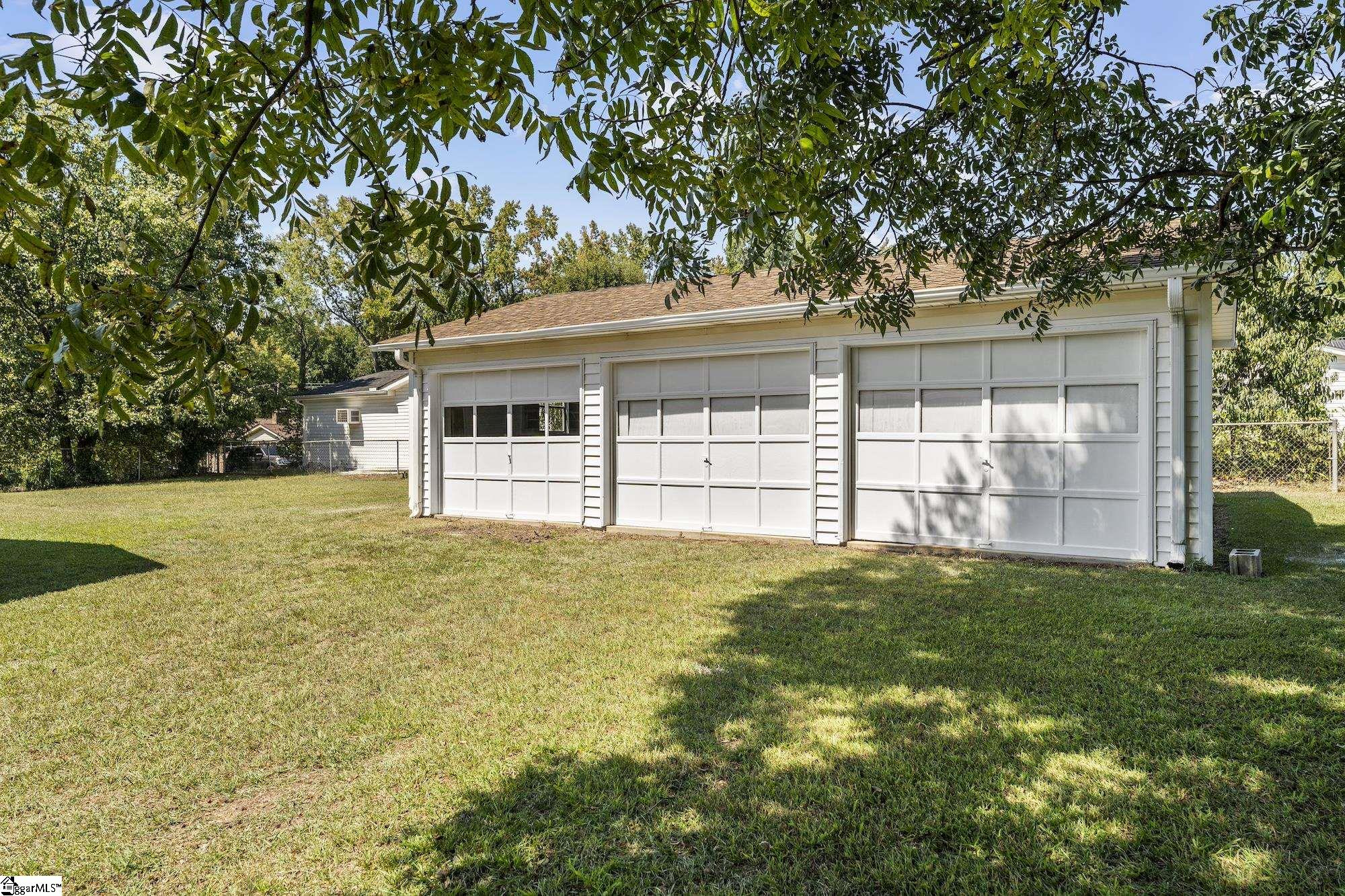 409 Mapleton Drive Greenville, SC 29607