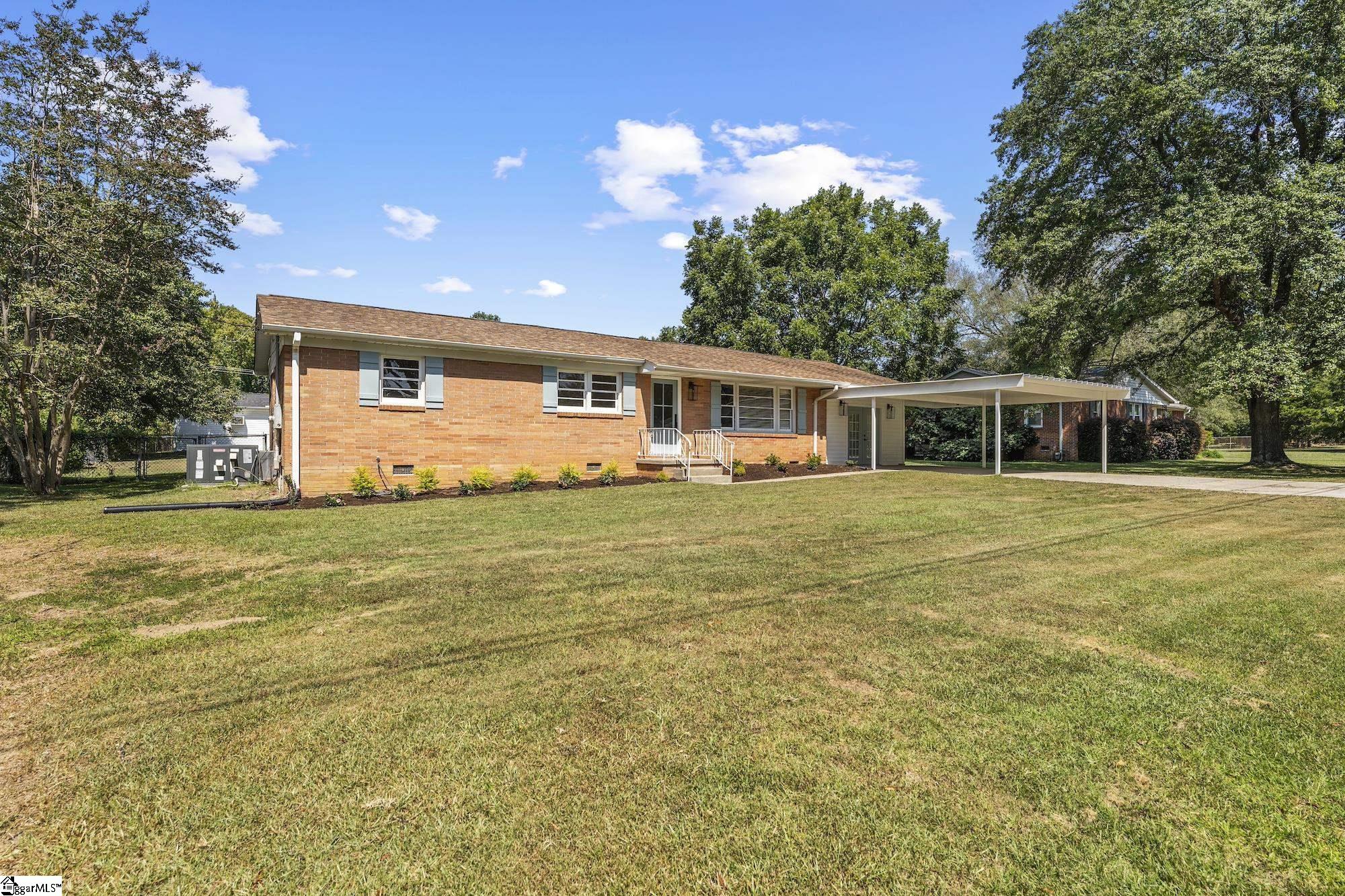 409 Mapleton Drive Greenville, SC 29607
