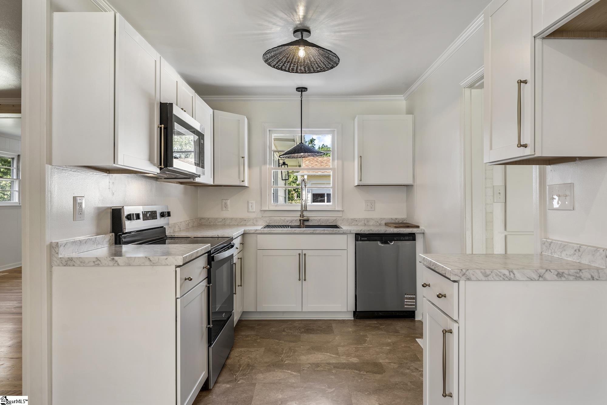 409 Mapleton Drive Greenville, SC 29607