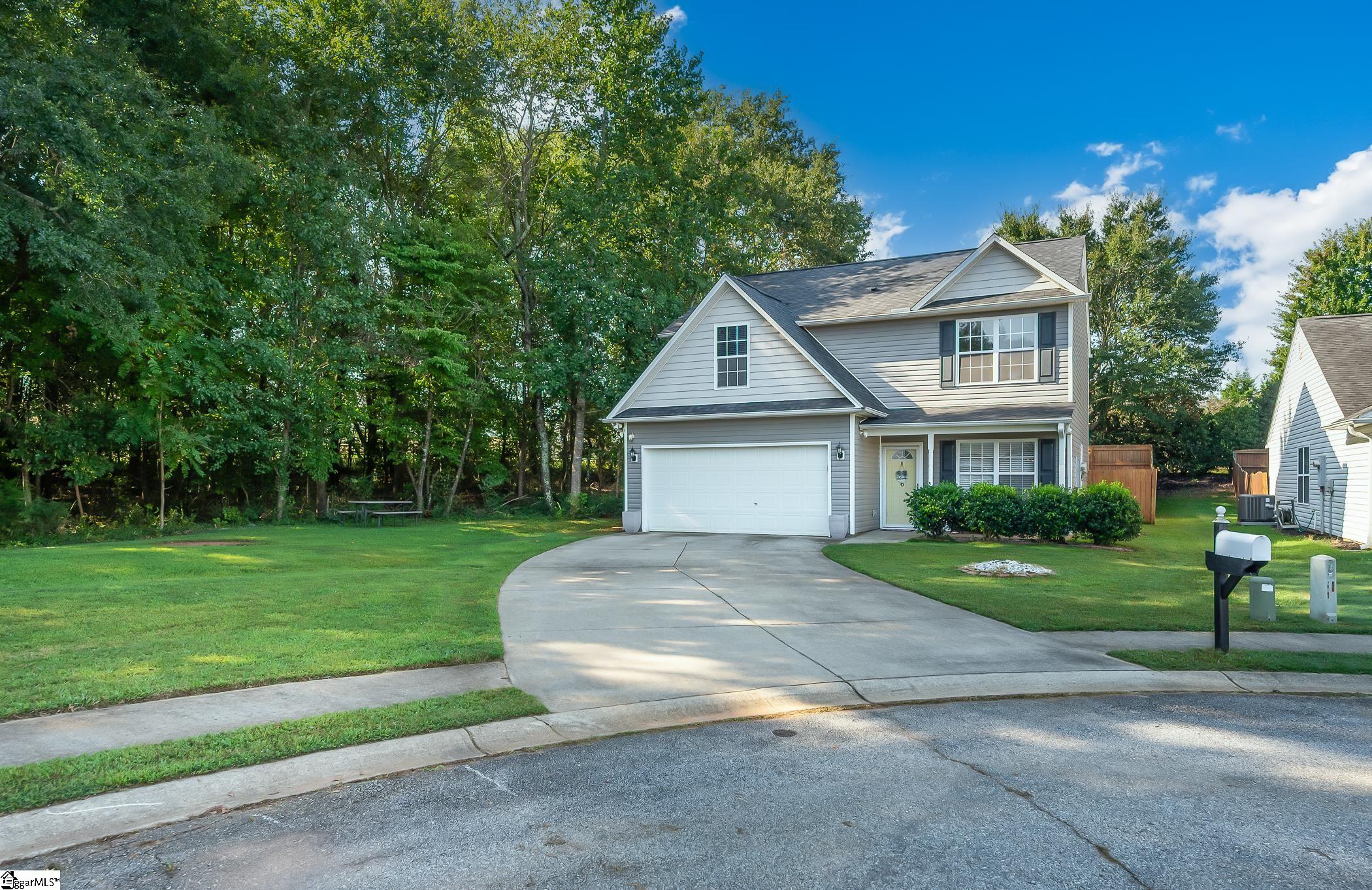 6 Red Robin Court Simpsonville, SC 29680