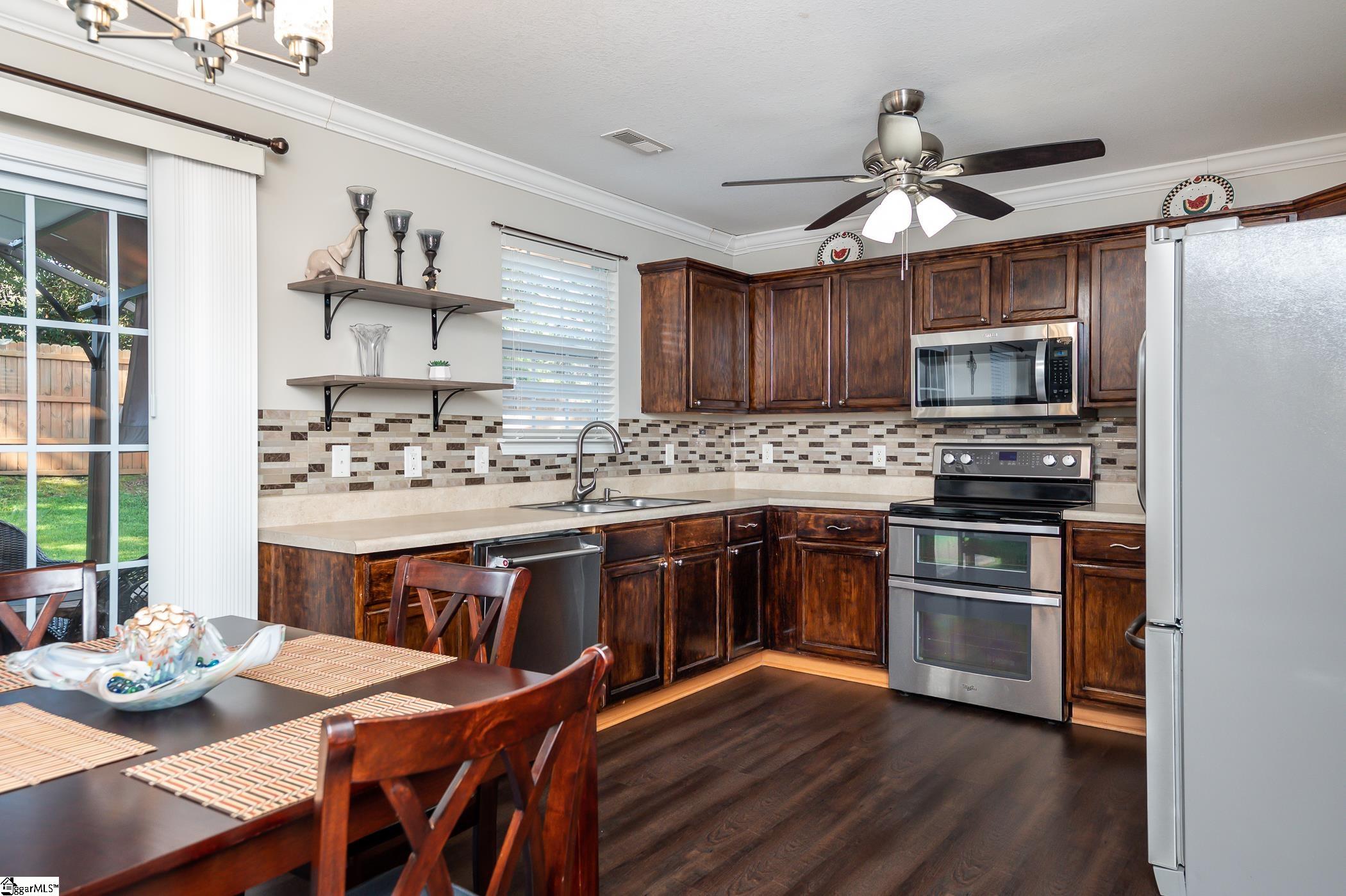6 Red Robin Court Simpsonville, SC 29680