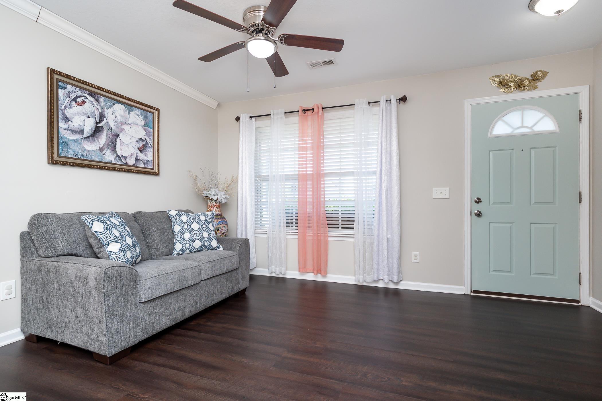 6 Red Robin Court Simpsonville, SC 29680