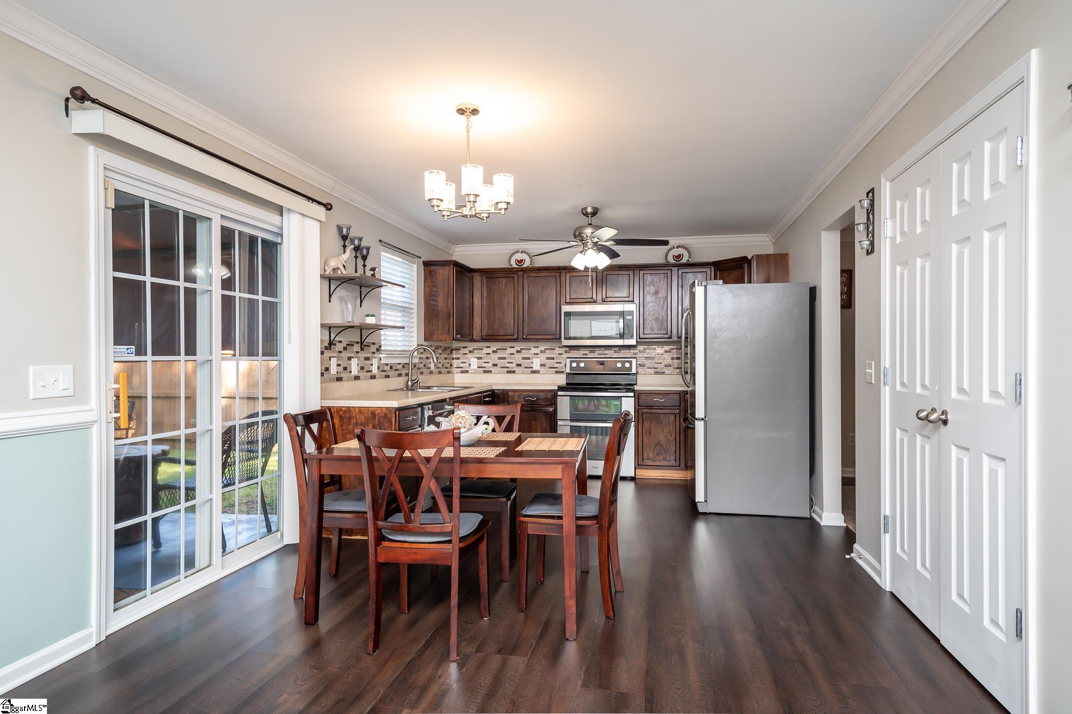 6 Red Robin Court Simpsonville, SC 29680