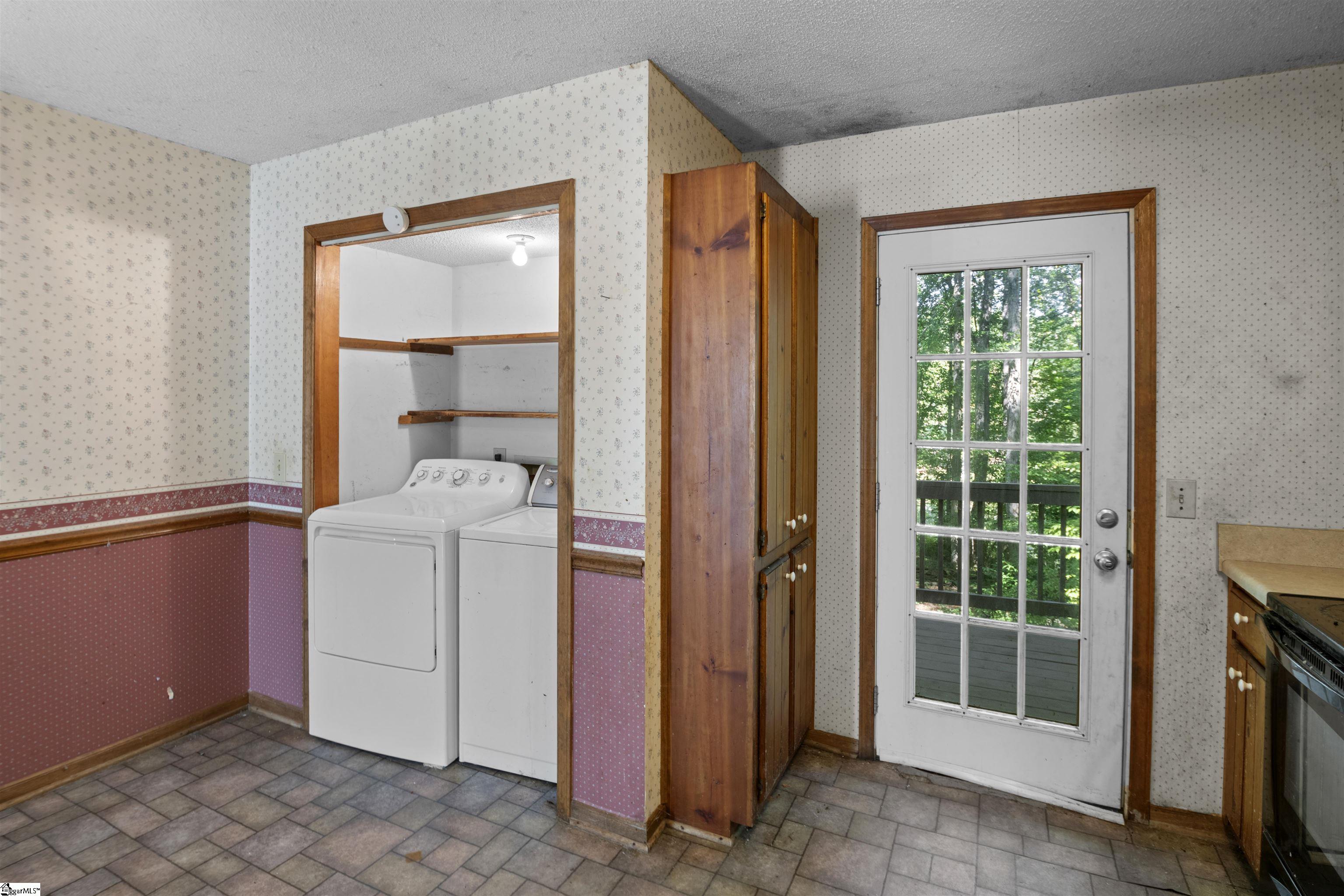 137 Lakeshore Drive Easley, SC 29642