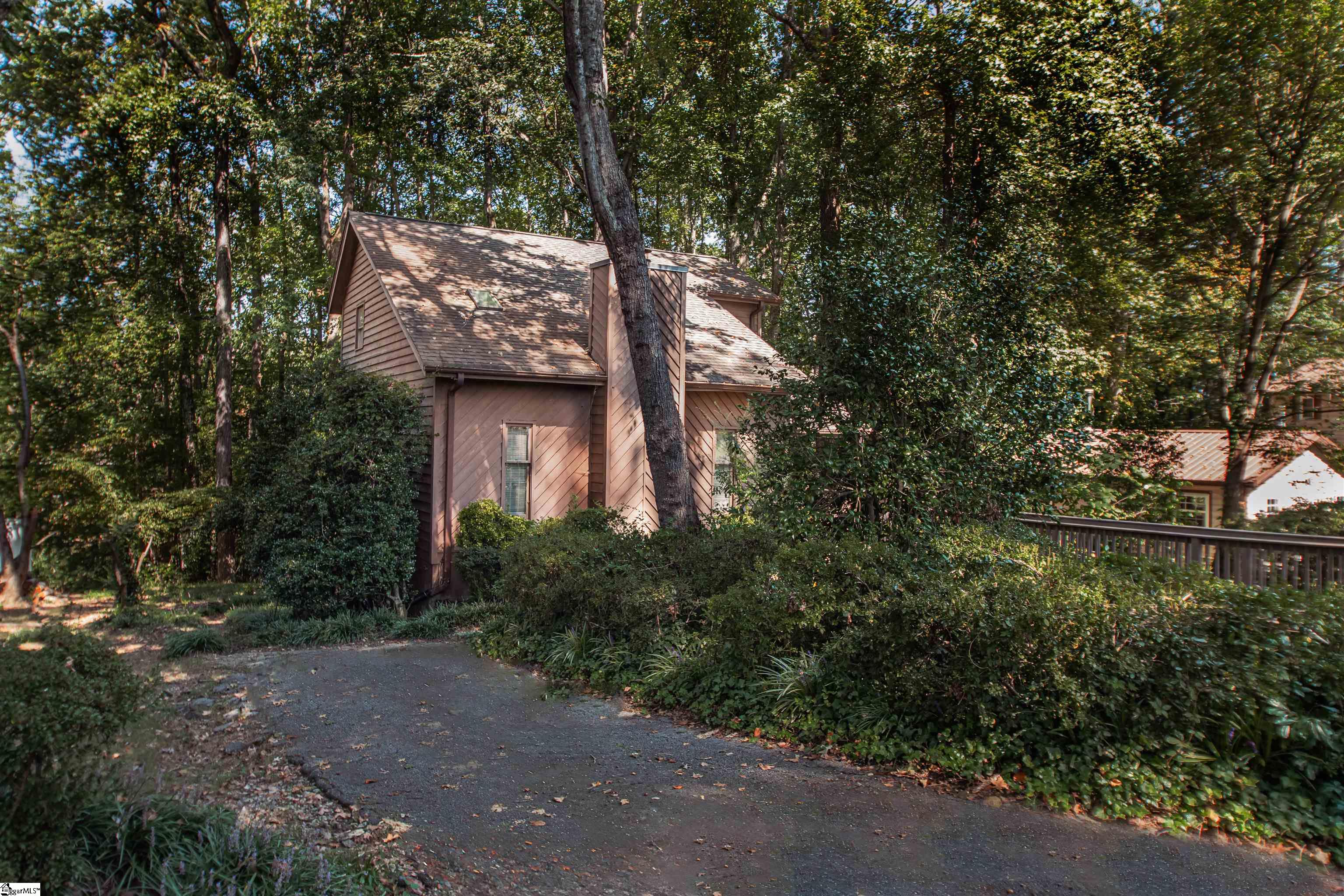 137 Lakeshore Drive Easley, SC 29642