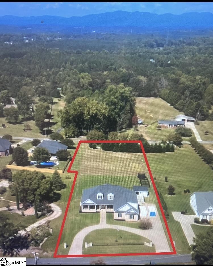 15 Hindman Road Travelers Rest, SC 29690