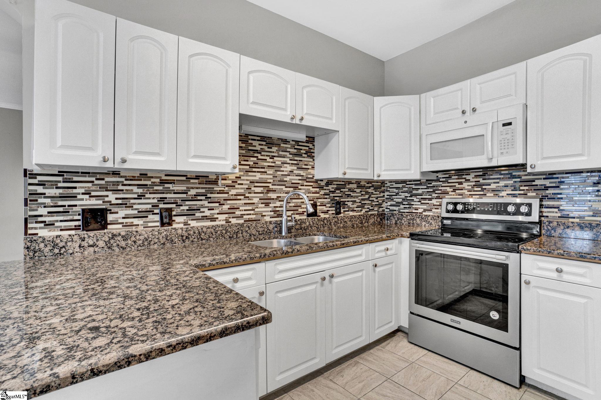 298 N Orchard Drive Taylors, SC 29687