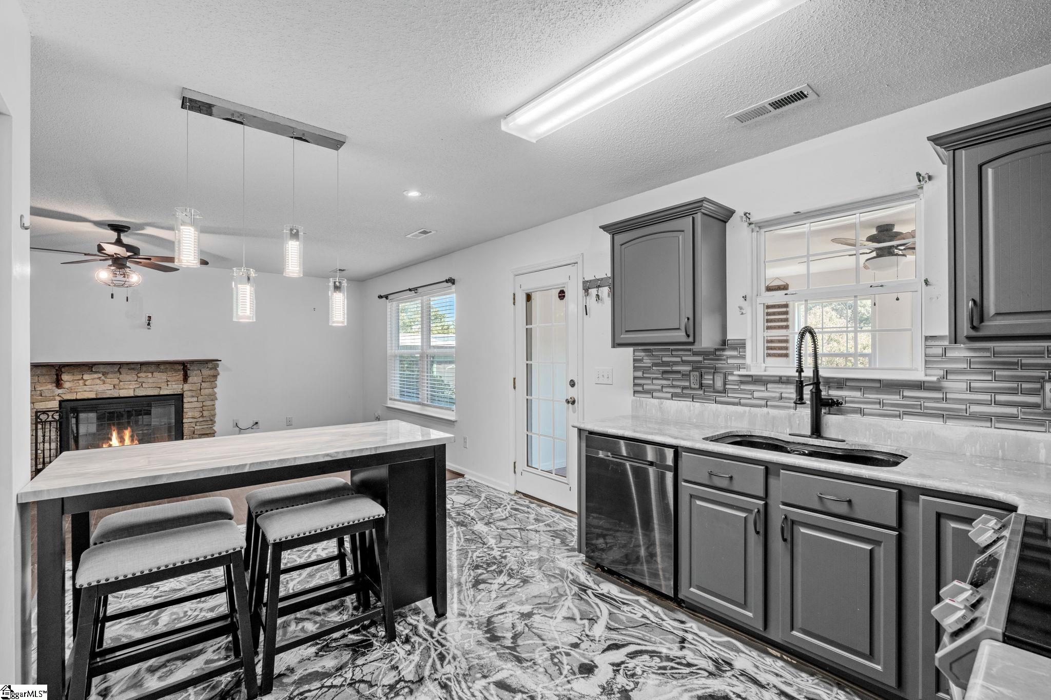 8 Single Oak Court Fountain Inn, SC 29644